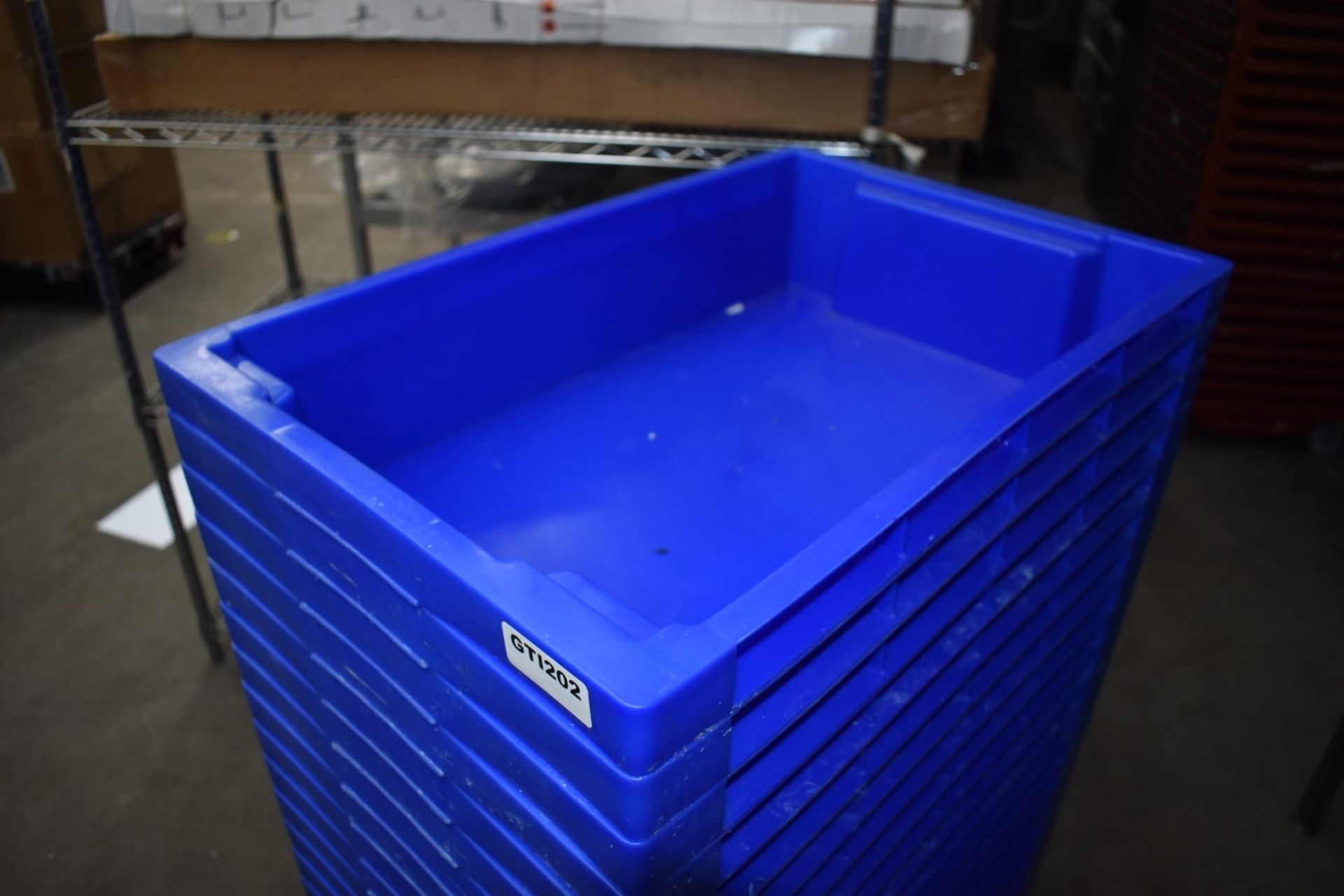 27 x Plastic Stackable Storage Trays in Blue - Includes Mobile Platform Dolly on Castors - Tray - Image 3 of 7