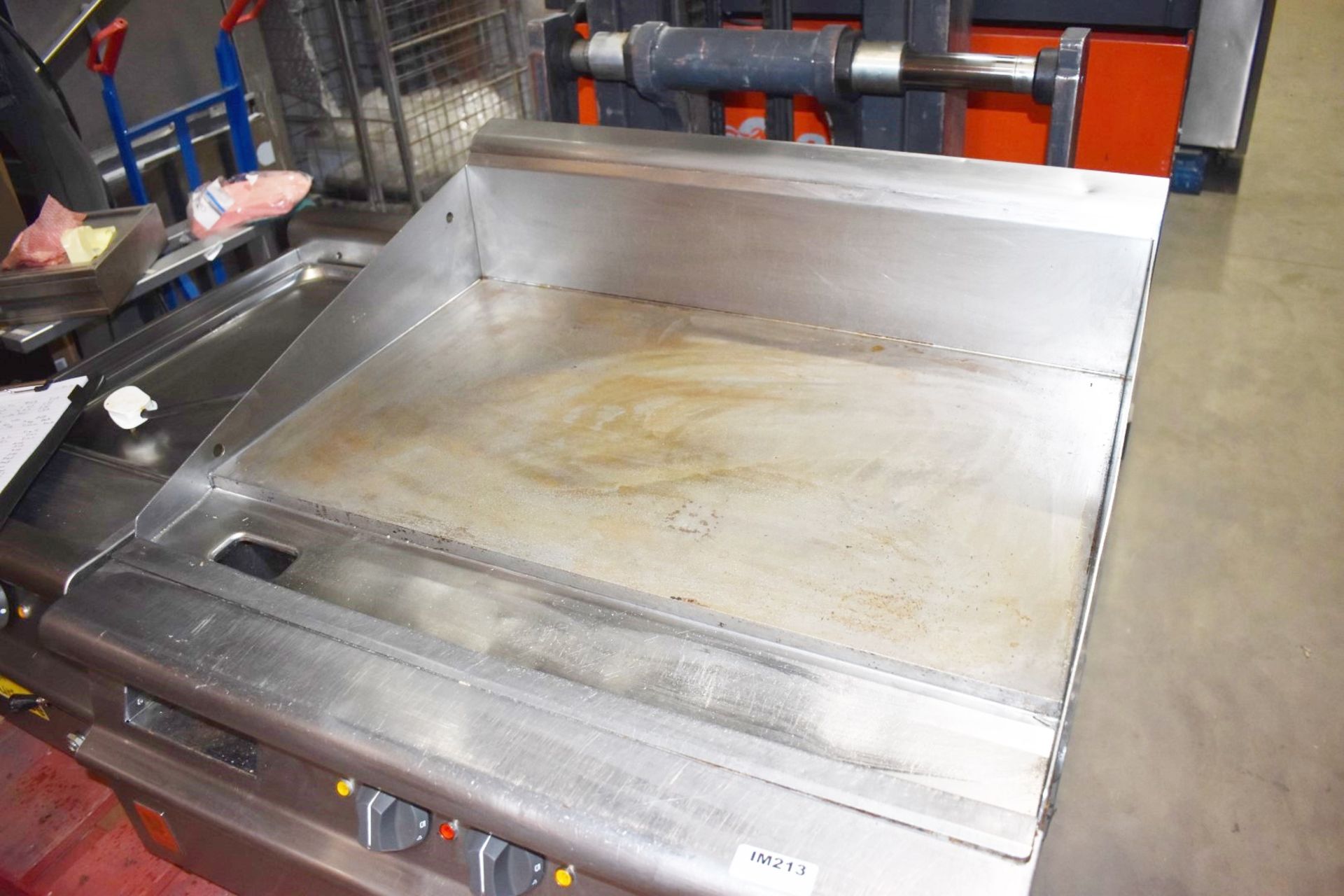 1 x Falcon Dominator E3841 Solid Top Cooking Griddle - Image 3 of 9