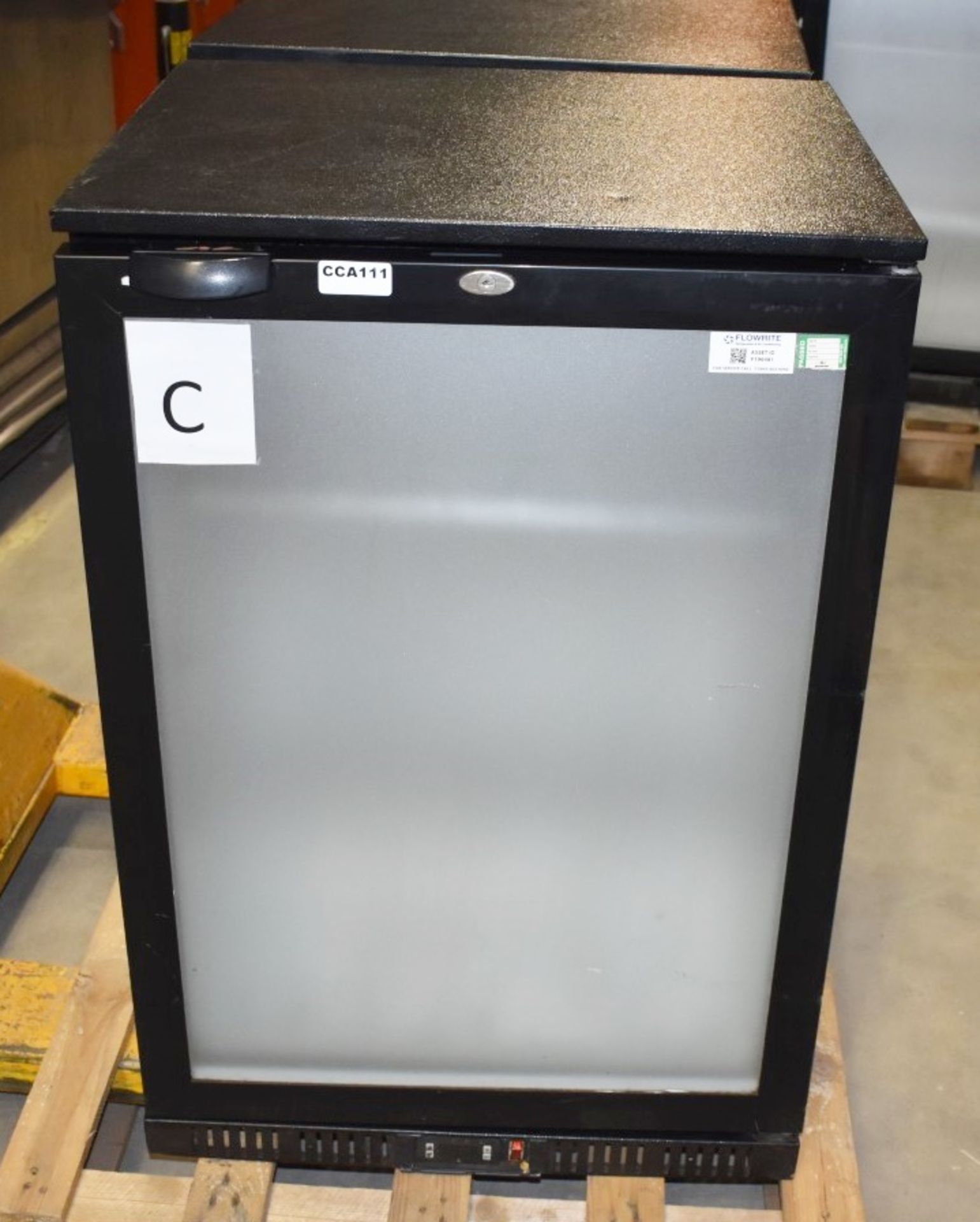 1 x LEC Single Door Backbar Bottle Cooler With Frosted Glass Display Door - Model BC6007KLED