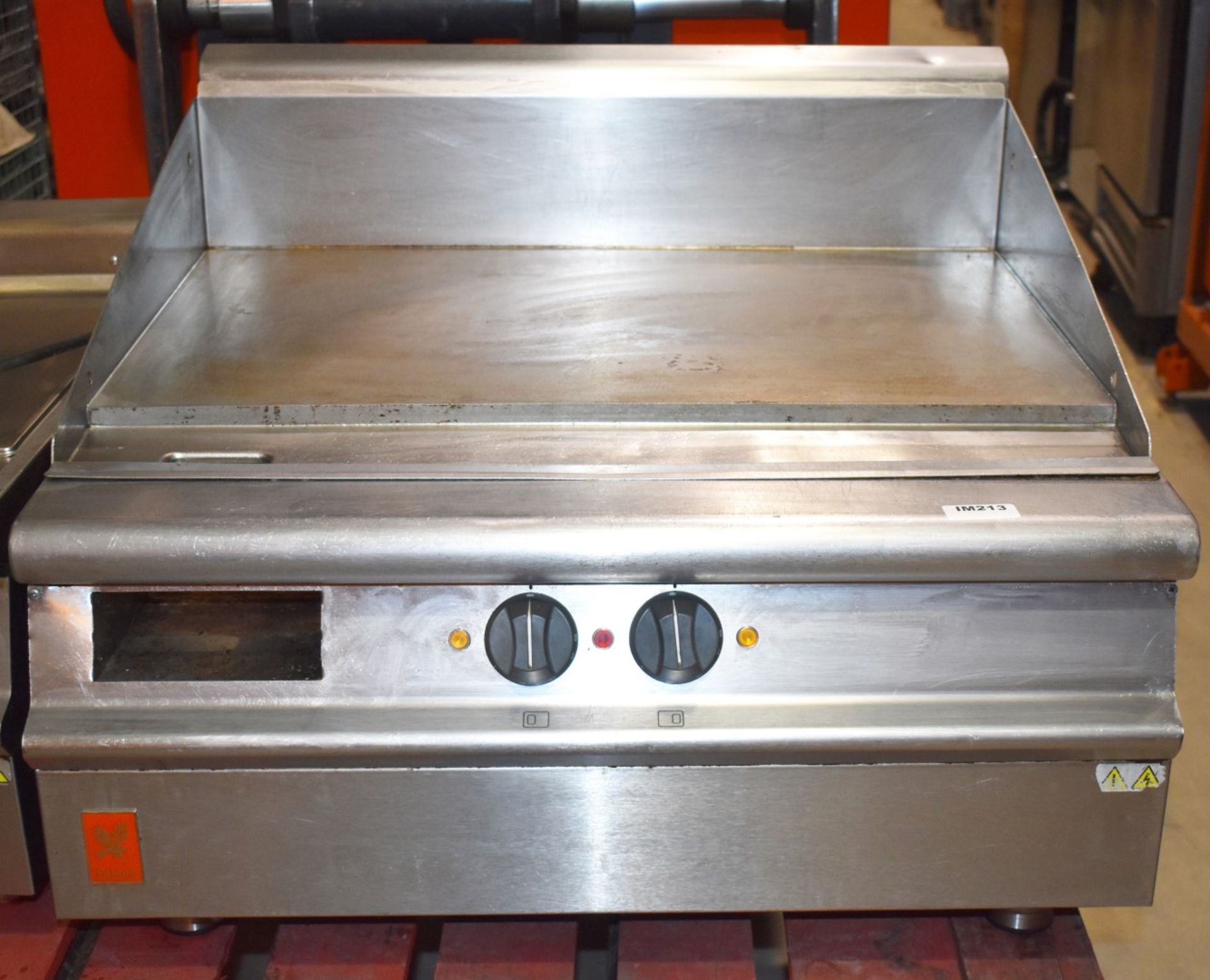 1 x Falcon Dominator E3841 Solid Top Cooking Griddle