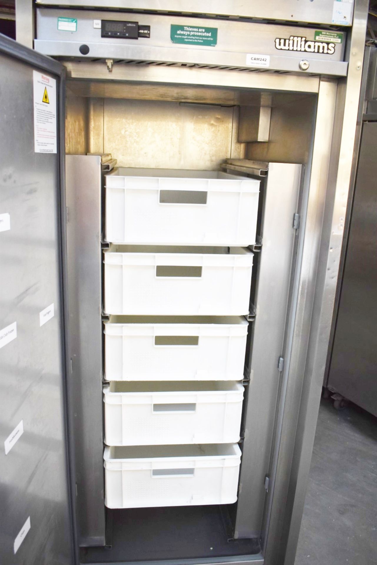 1 x Williams Jade Upright Single Door Refrigerator Stainless Steel Exterior & Internal Bakery Trays - Image 4 of 8