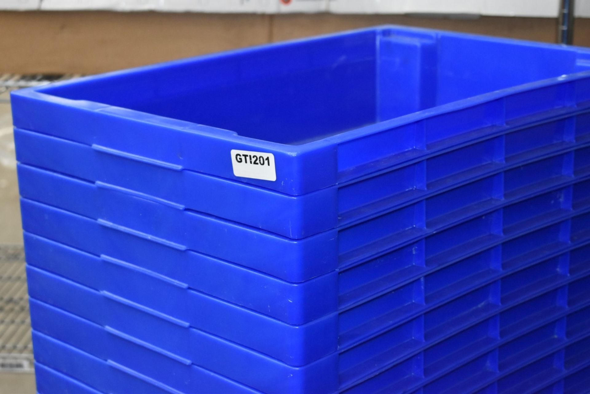 27 x Plastic Stackable Storage Trays in Blue - Includes Mobile Platform Dolly on Castors - Tray - Image 7 of 7