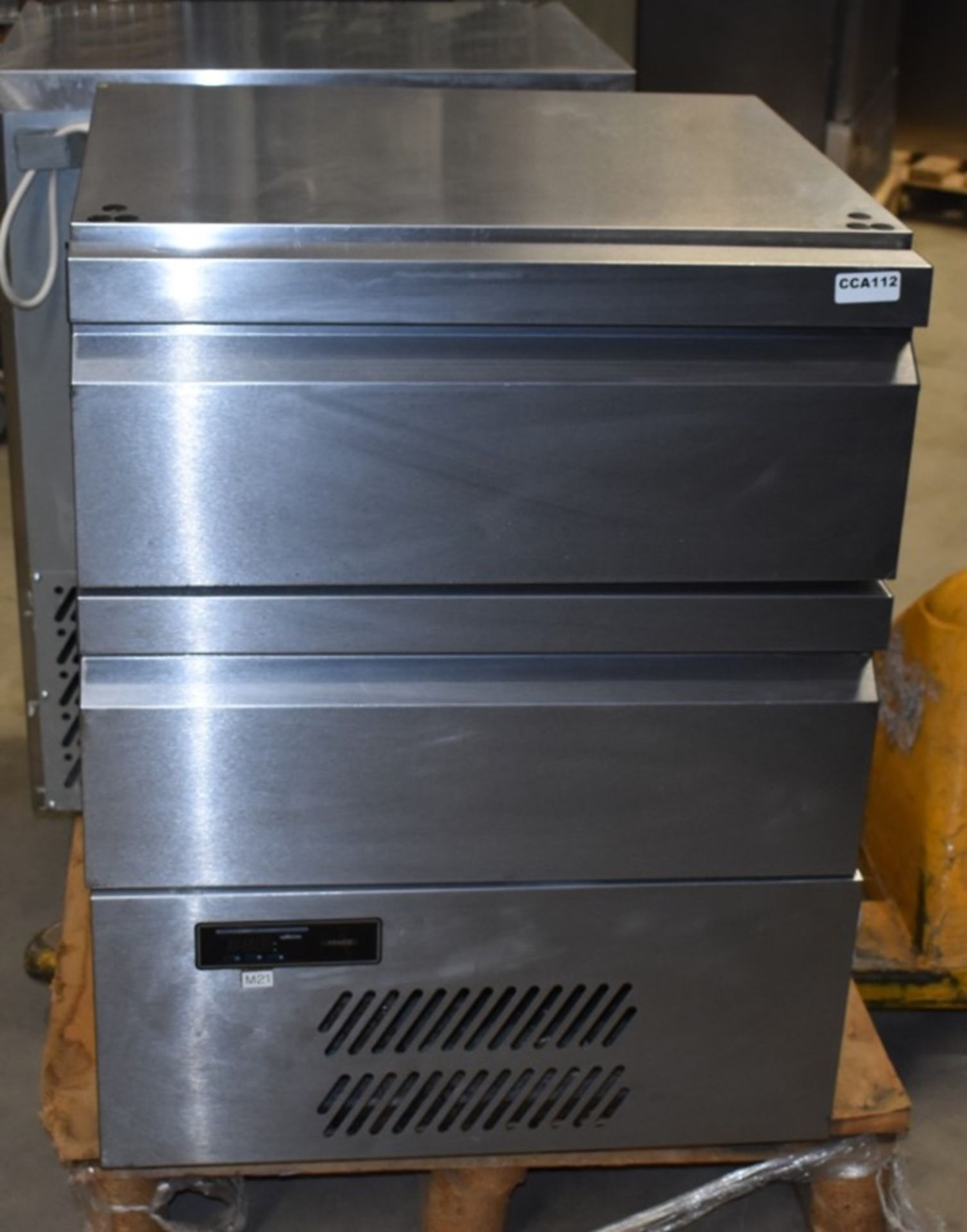 1 x Williams H5UC Double Drawer Commercial Fridge With Stainless Steel Exterior - Image 3 of 7