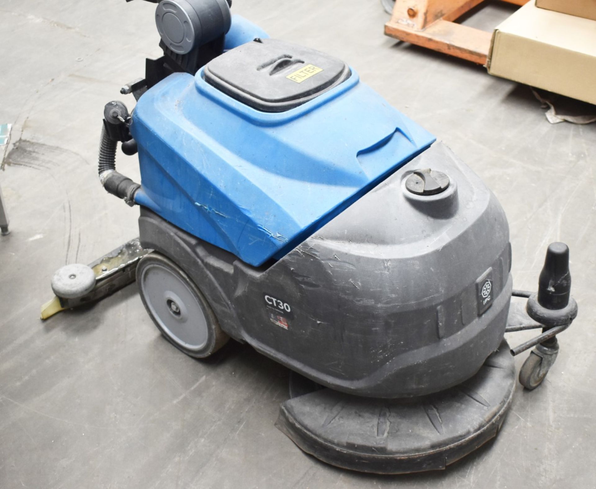 1 x ITC CT30 Walk Behind Battery Powered Floor Cleaner Scrubber/Dryer - Recently Removed From - Image 8 of 12