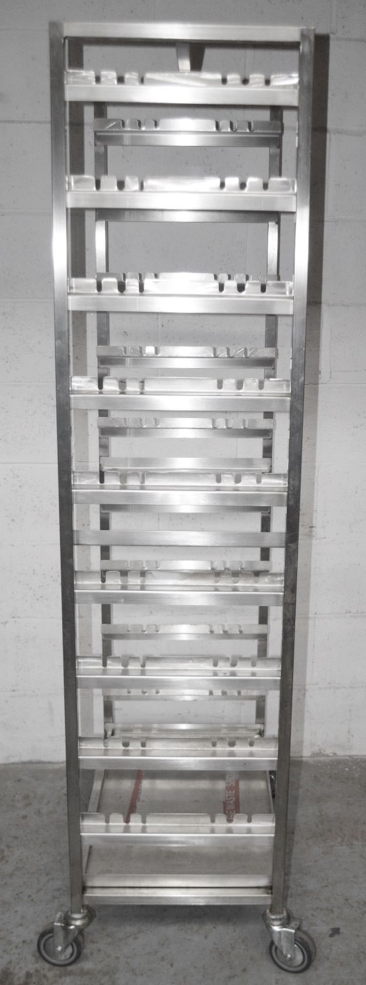 1 x Stainless Steel Commercial Kitchen 10-Grid Mobile Chicken / Meat Prep Rack - Dimensions: H188 - Image 3 of 3