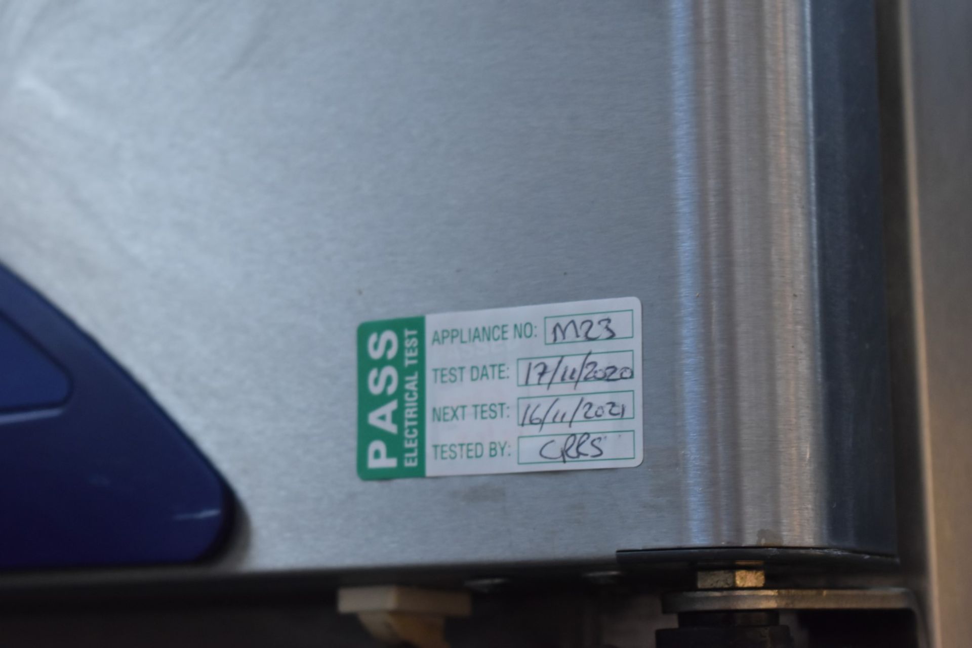 1 x Williams Upright Single Door Freezer With Internal Trays - Model LG1TSA - RRP £3,100 - Image 3 of 9