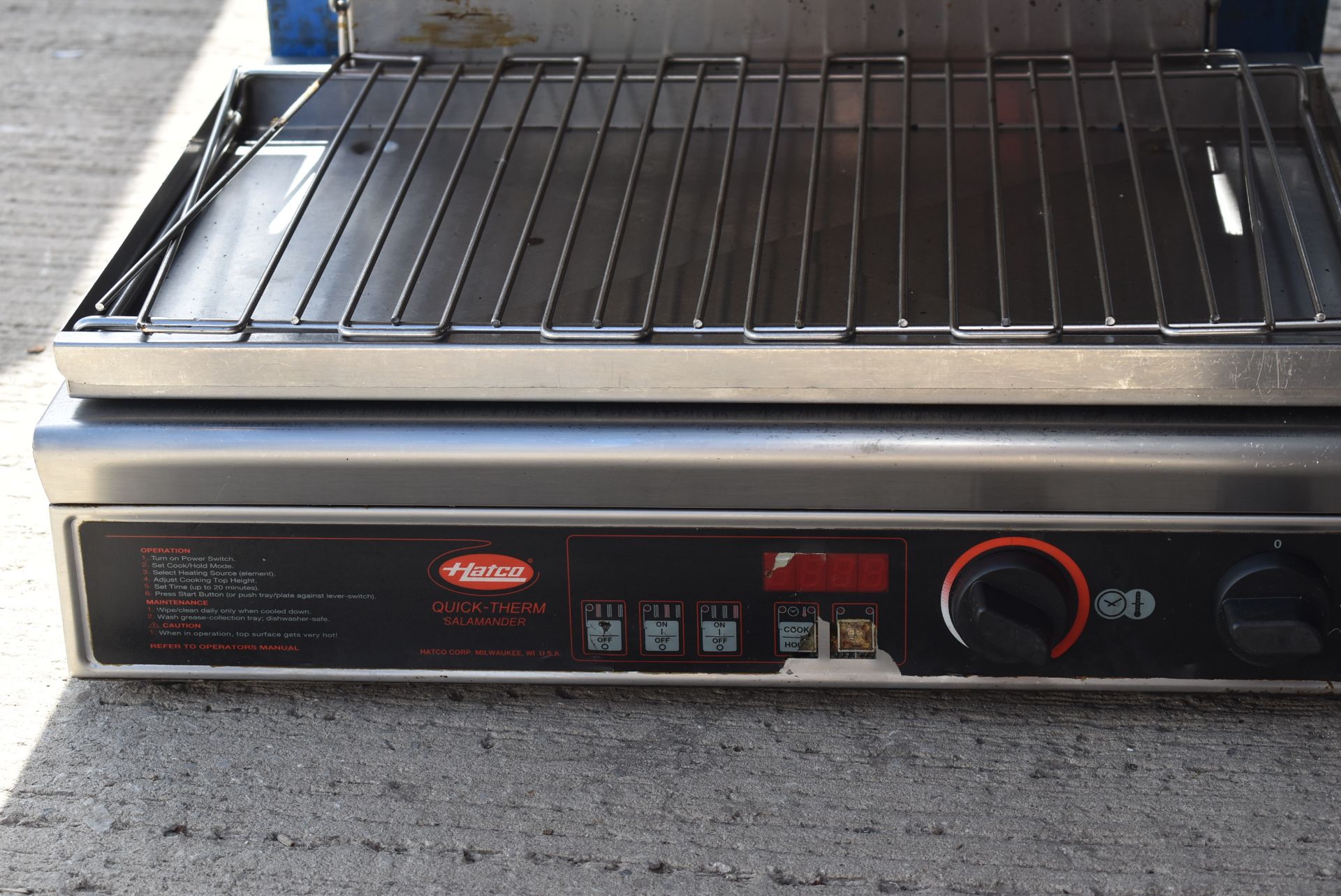 1 x Hatco Quick Therm Rise and Fall Electric Salamander Grill - Recently Removed From Commercial - Image 3 of 5