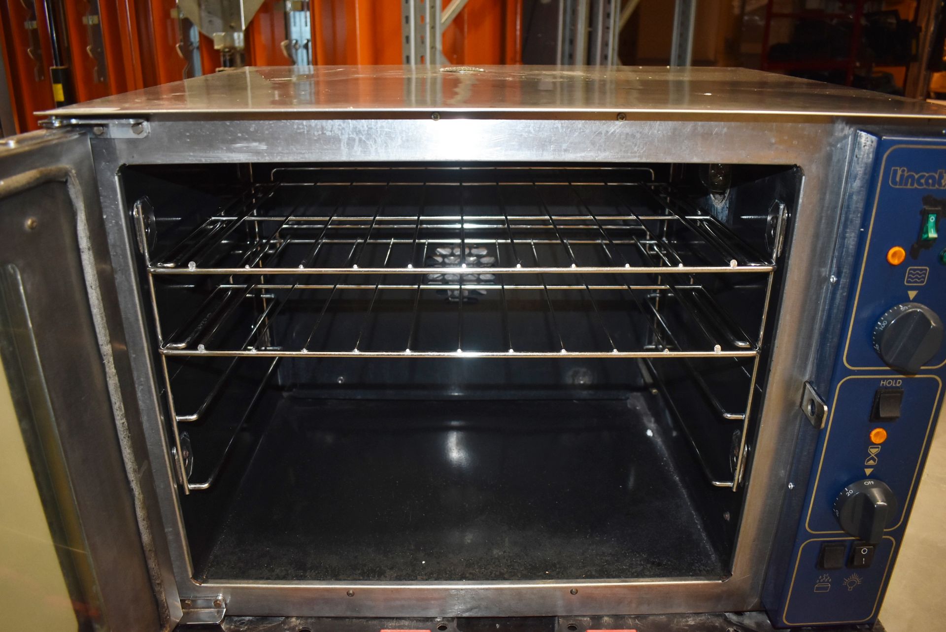 1 x Lincat Commercial Electric 240v Oven With Stainless Steel Exterior - Recently Removed From a - Image 5 of 7