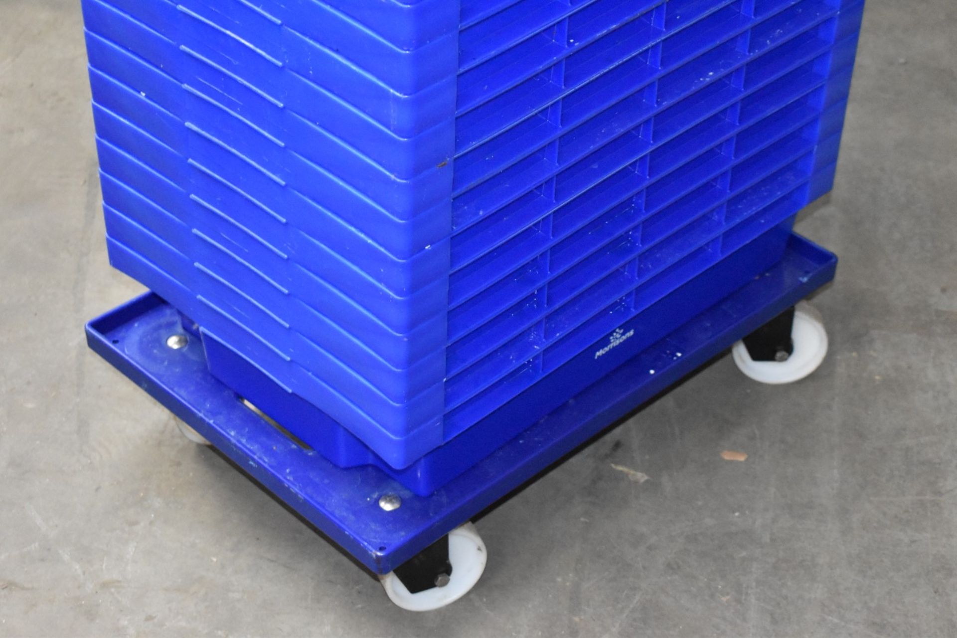 27 x Plastic Stackable Storage Trays in Blue - Includes Mobile Platform Dolly on Castors - Tray - Image 2 of 7