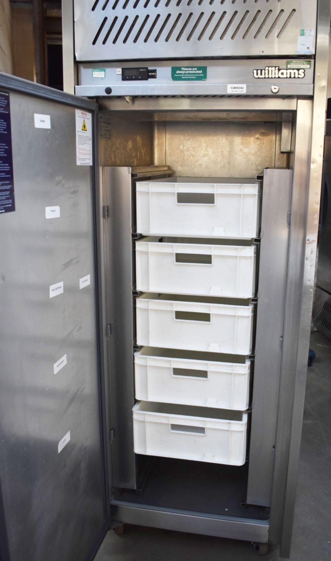 1 x Williams Jade Upright Single Door Refrigerator Stainless Steel Exterior & Internal Bakery Trays - Image 3 of 8