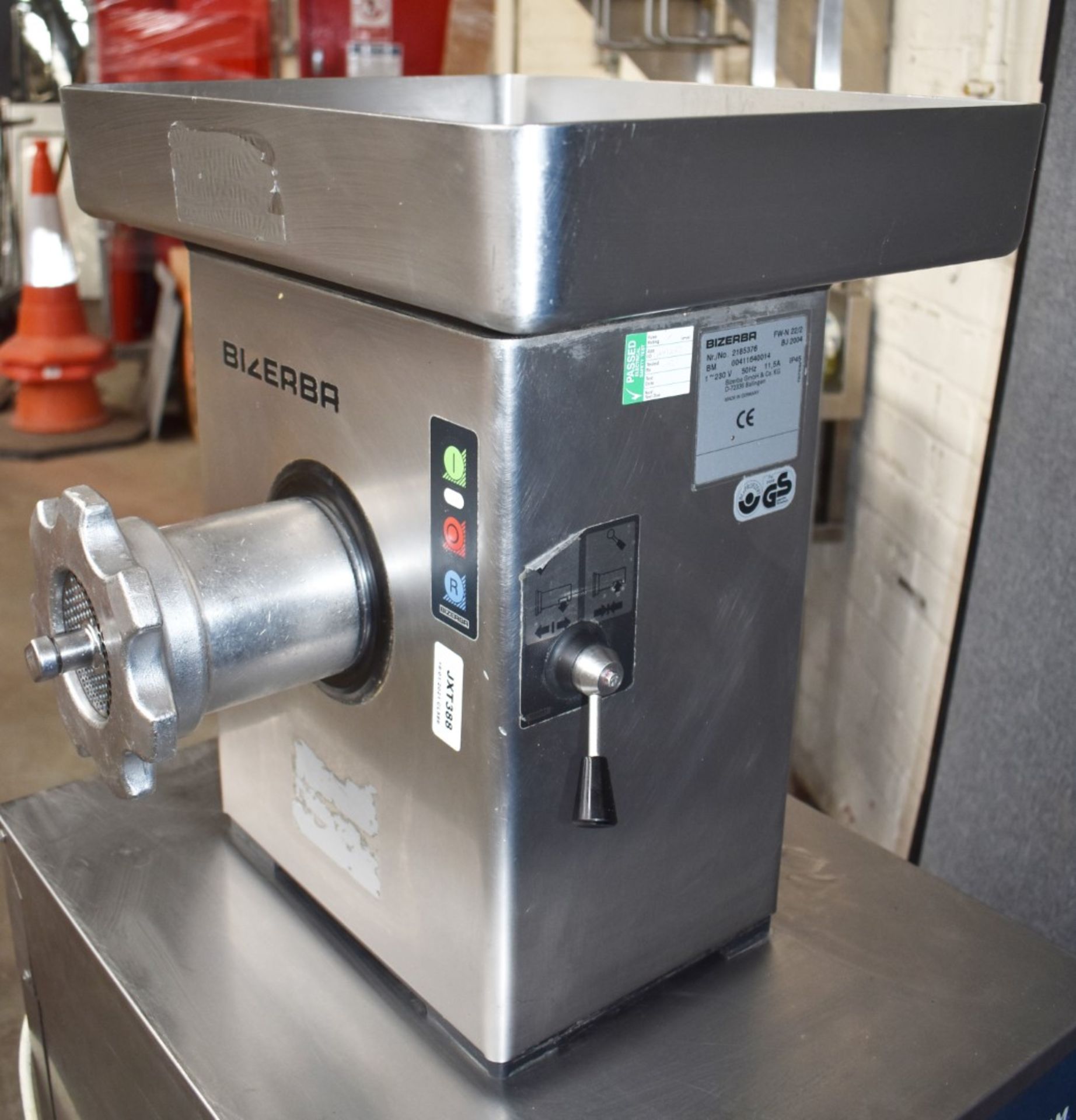 1 x Bizerba Meat Mincer - Stainless Steel Construction - Model FW-N 22/2 - 240v UK Plug - Recently - Image 2 of 12
