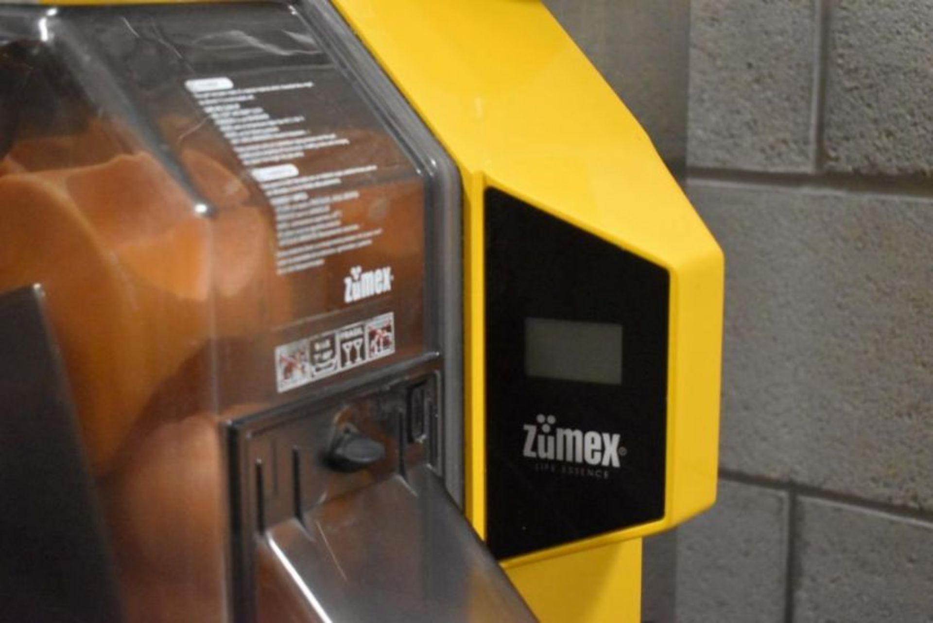 1 x Zumex Speed S +Plus Self-Service Podium Commercial Citrus Juicer - Manufactured in 2018 - Image 19 of 20