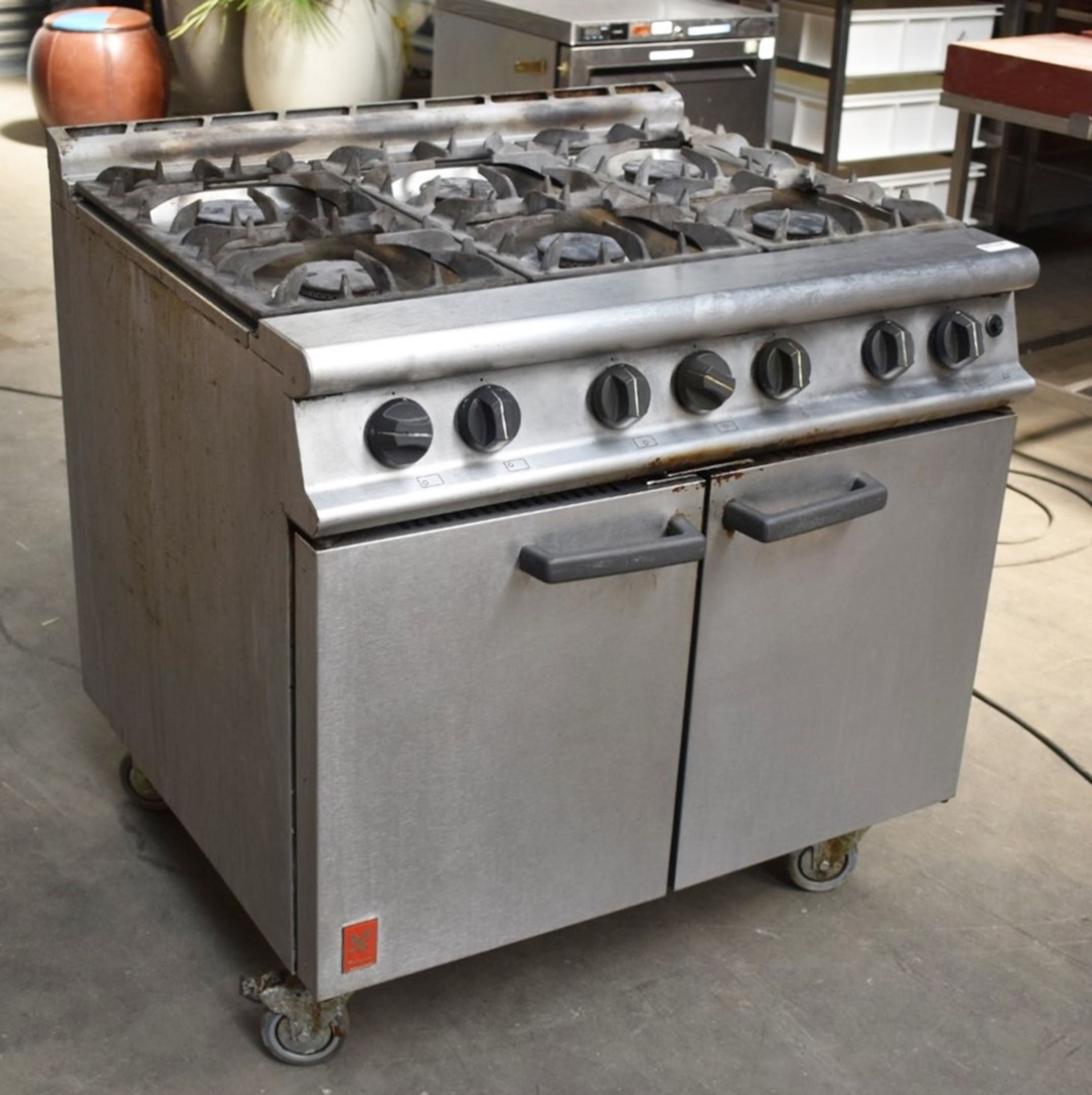 1 x Falcon 6 Burner Dominator Plus Oven Range G3101 Natural Gas with Castors - Dimensions: H90 x W90 - Image 2 of 10