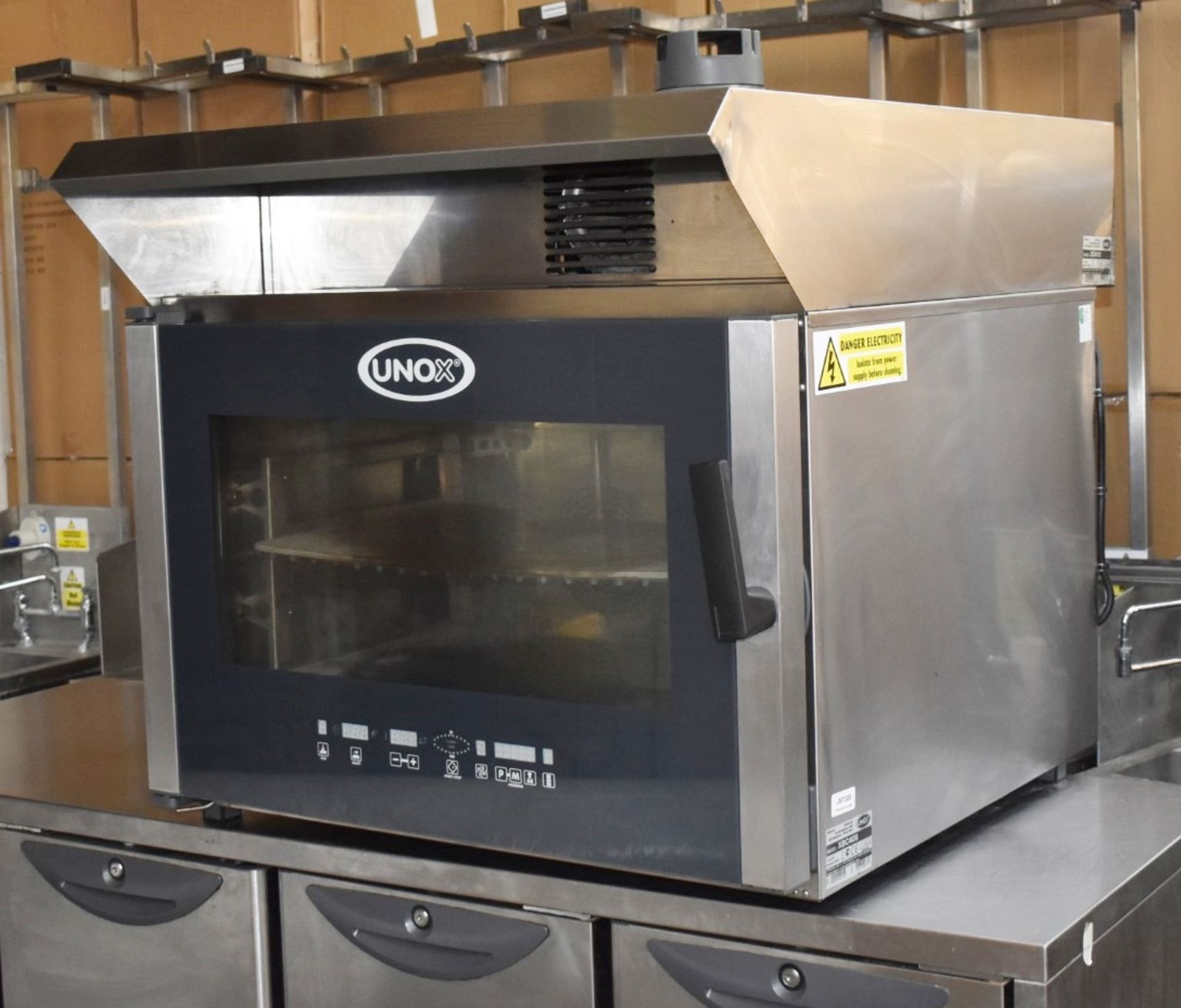 1 x Unox XBC405 Bakery Combi Oven - 3 Phase