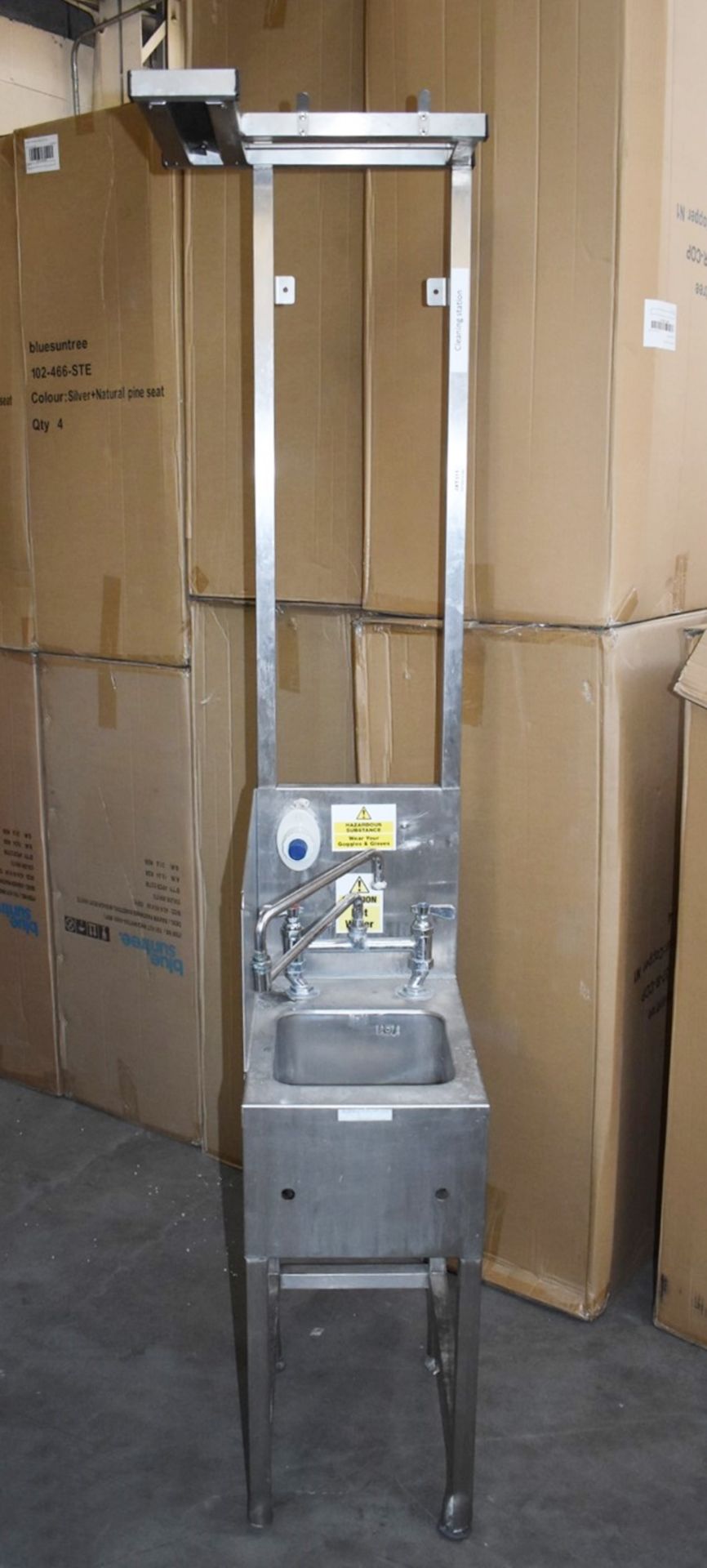 1 x Slim Janitorial Wash Station - Features Wash Bowl, Mop Hanger, Goggle Hook, Detergent Pump & Tap - Image 2 of 5