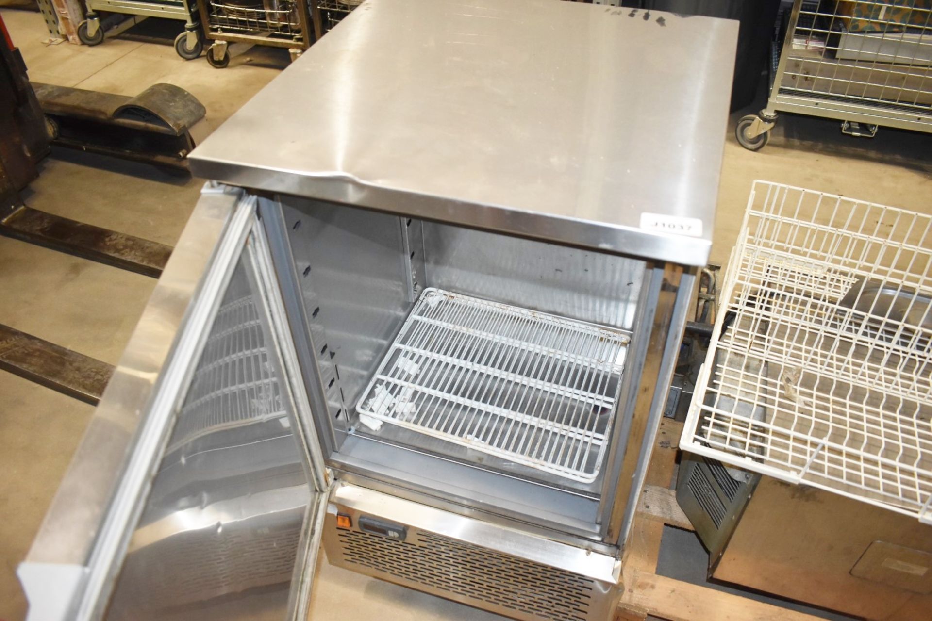Assorted Collection of Commercial Catering Equipment - Includes Glass Chiller, Microwave and - Image 6 of 7