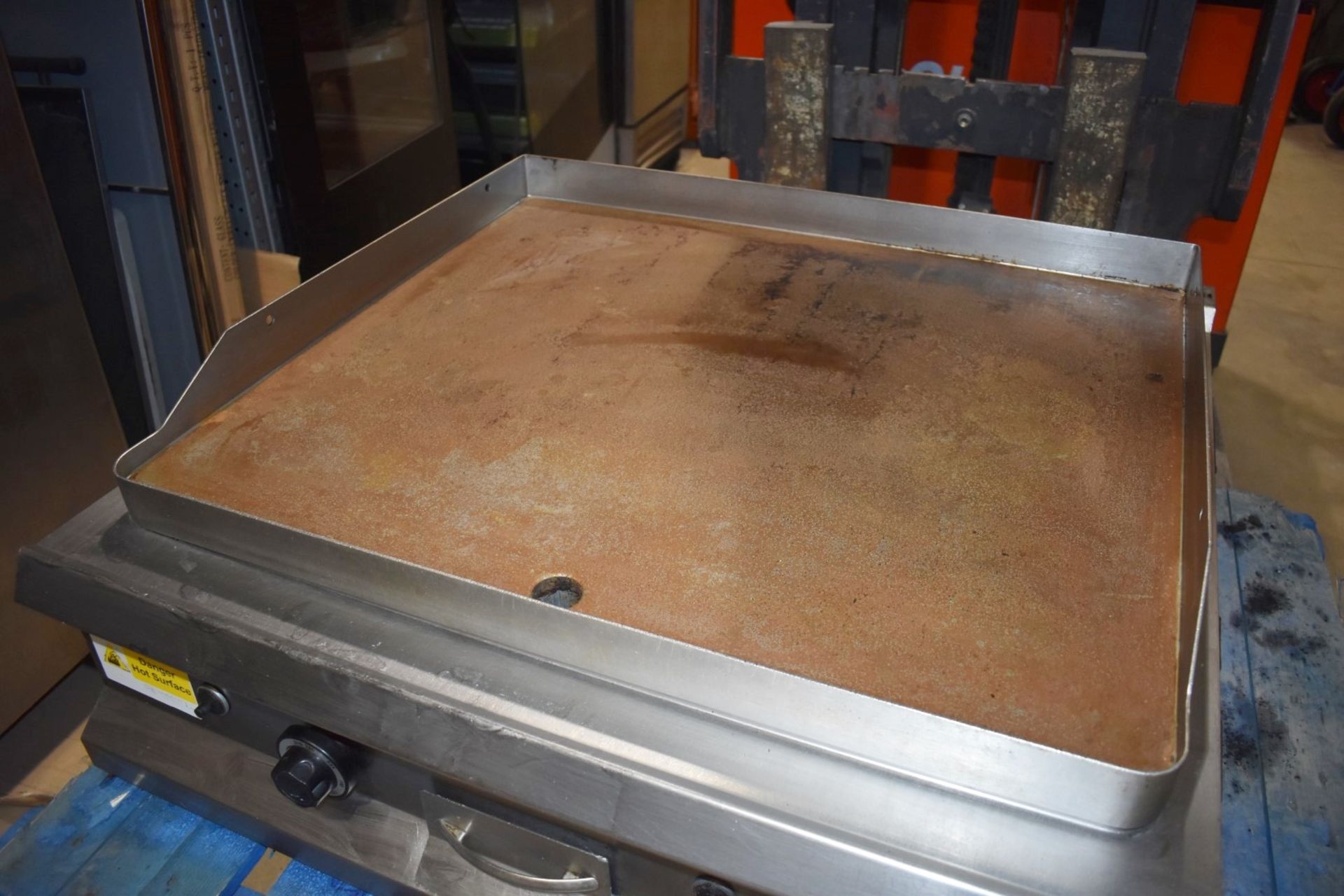 1 x Hobart Commercial Gas Powered Solid Top Cooking Griddle - Image 3 of 8