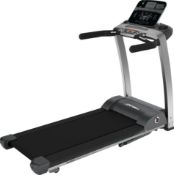 1 x Life Fitness F3 Treadmill With Track Connect Console - 2019 - RRP £2,795 - NO VAT ON THE HAMMER!