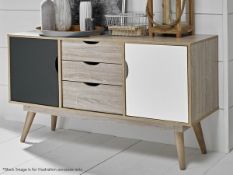 1 x Scandinavian Style Chest Of Drawers With An Oak Finish - Dimensions: 82 x 90 x 39cm - NEW