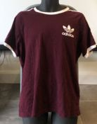 1 x Men's Genuine Adidas T-Shirt In Burgundy - Size (EU/UK): L/L - Preowned - Ref: JS155 - NO VAT ON