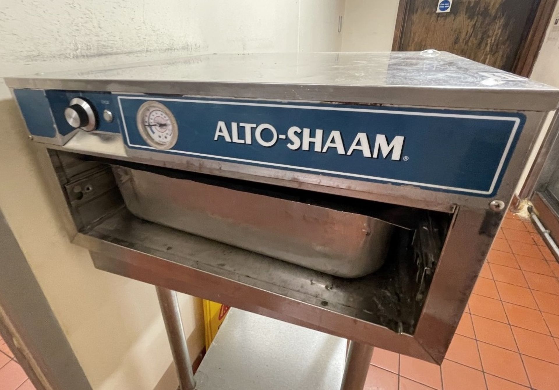 1 x Alto-Shaam Food Warmer Drawer With Stand - Model 500-1D - 240v Power - Dimensions: H296 x W62