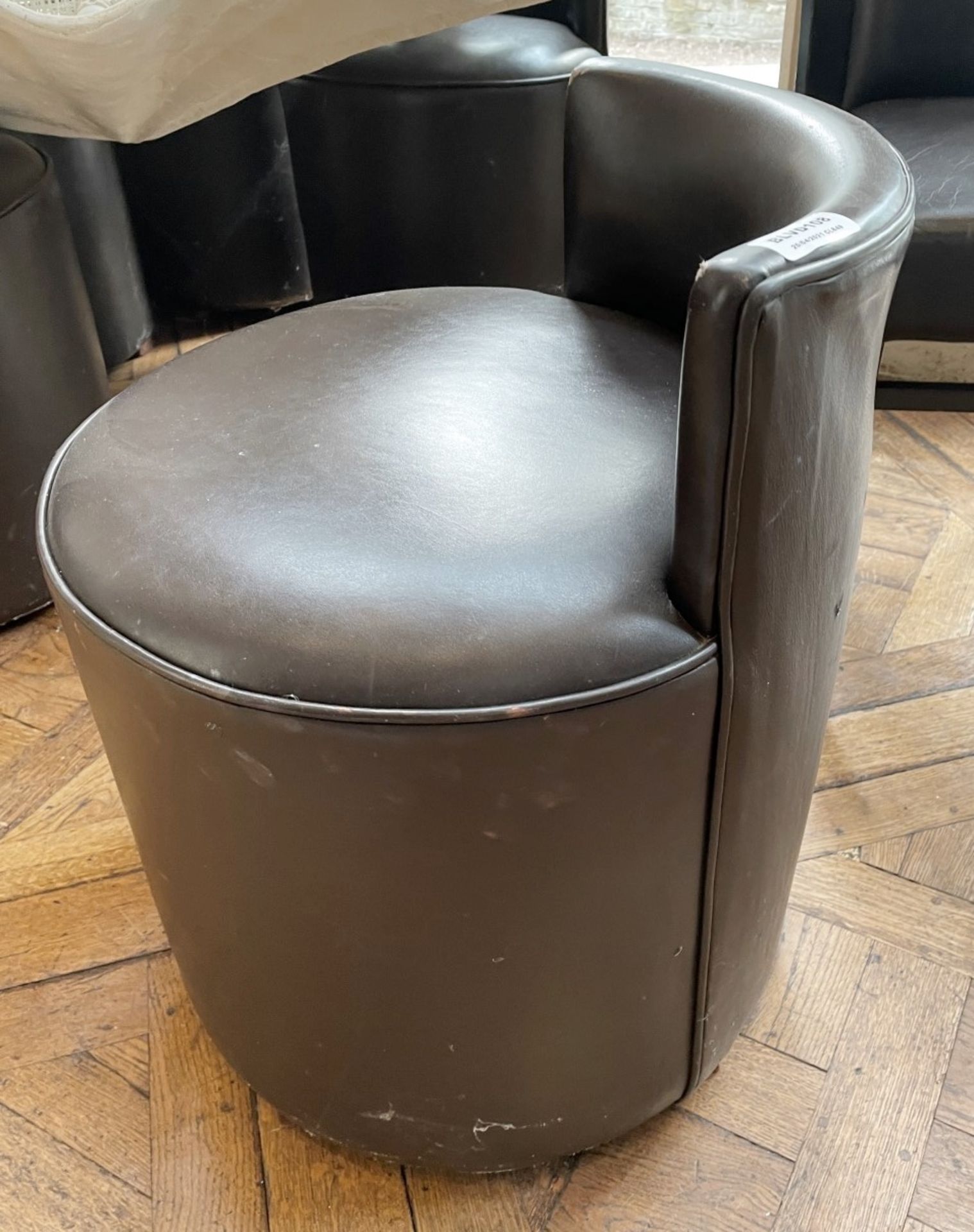 9 x Upholstered Restaurant Low Back Stools - Ref: BLVD108 - CL649 - Location: London W8 - Image 3 of 7