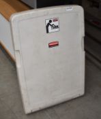 1 x Rubbermaid Wall Mounted Baby Changing Unit - CL011 - Ref GTI265 WH4 - Location: Altrincham WA14