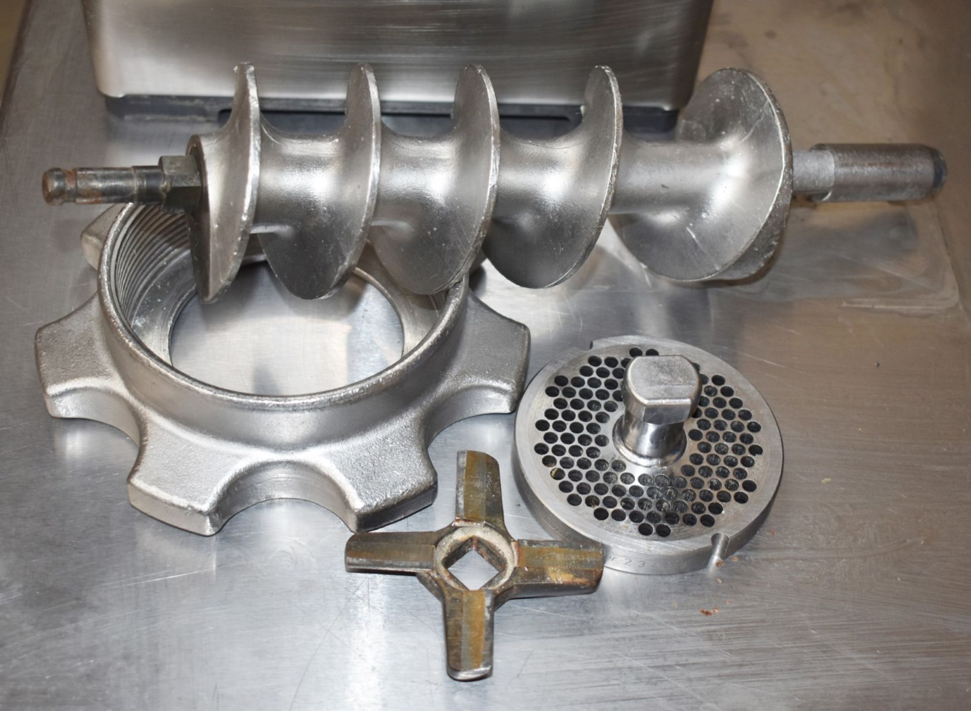 1 x Bizerba Meat Mincer - Stainless Steel Construction - Model FW-N 22/2 - 240v UK Plug - Recently - Image 3 of 12