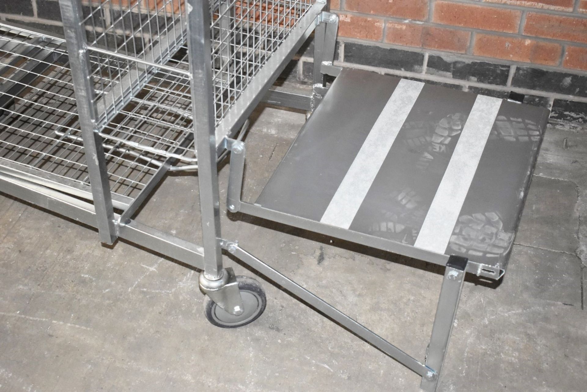 1 x Supermarket Retail Merchandising Trolley With Pull Out Step and Folding Shelf - Dimensions: - Image 7 of 12
