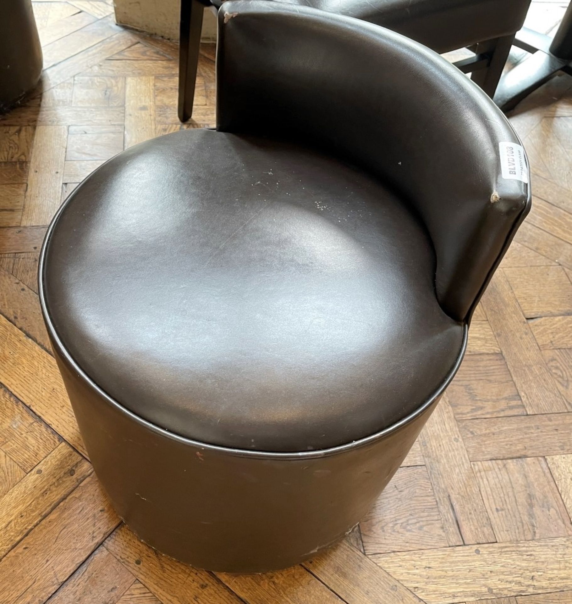 9 x Upholstered Restaurant Low Back Stools - Ref: BLVD108 - CL649 - Location: London W8