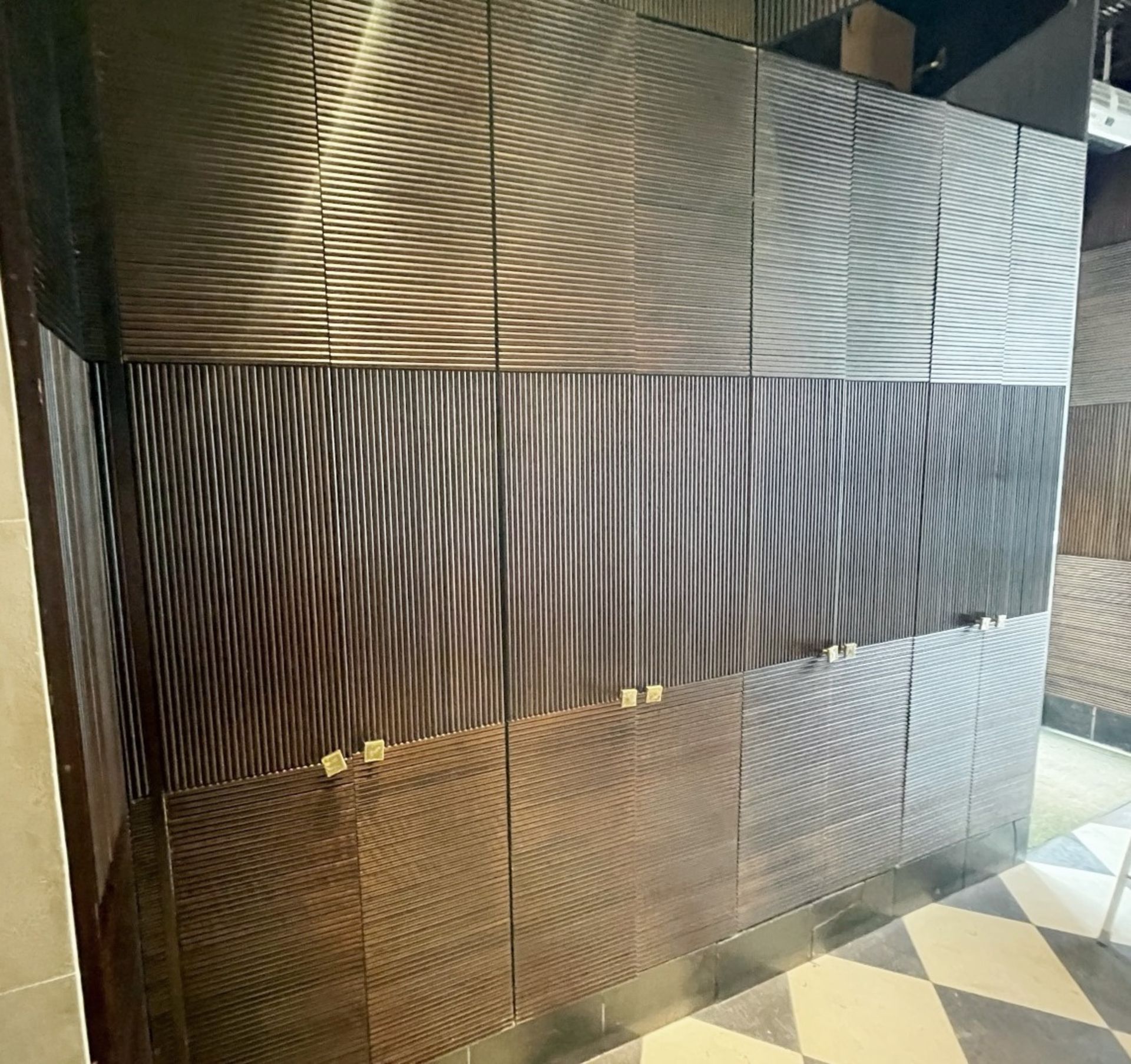 18 x Wooden Ribbed Cabinet Doors In Various Sizes - Ref: BLVD121 - CL649 - Location: London W8 Lot - Image 5 of 6