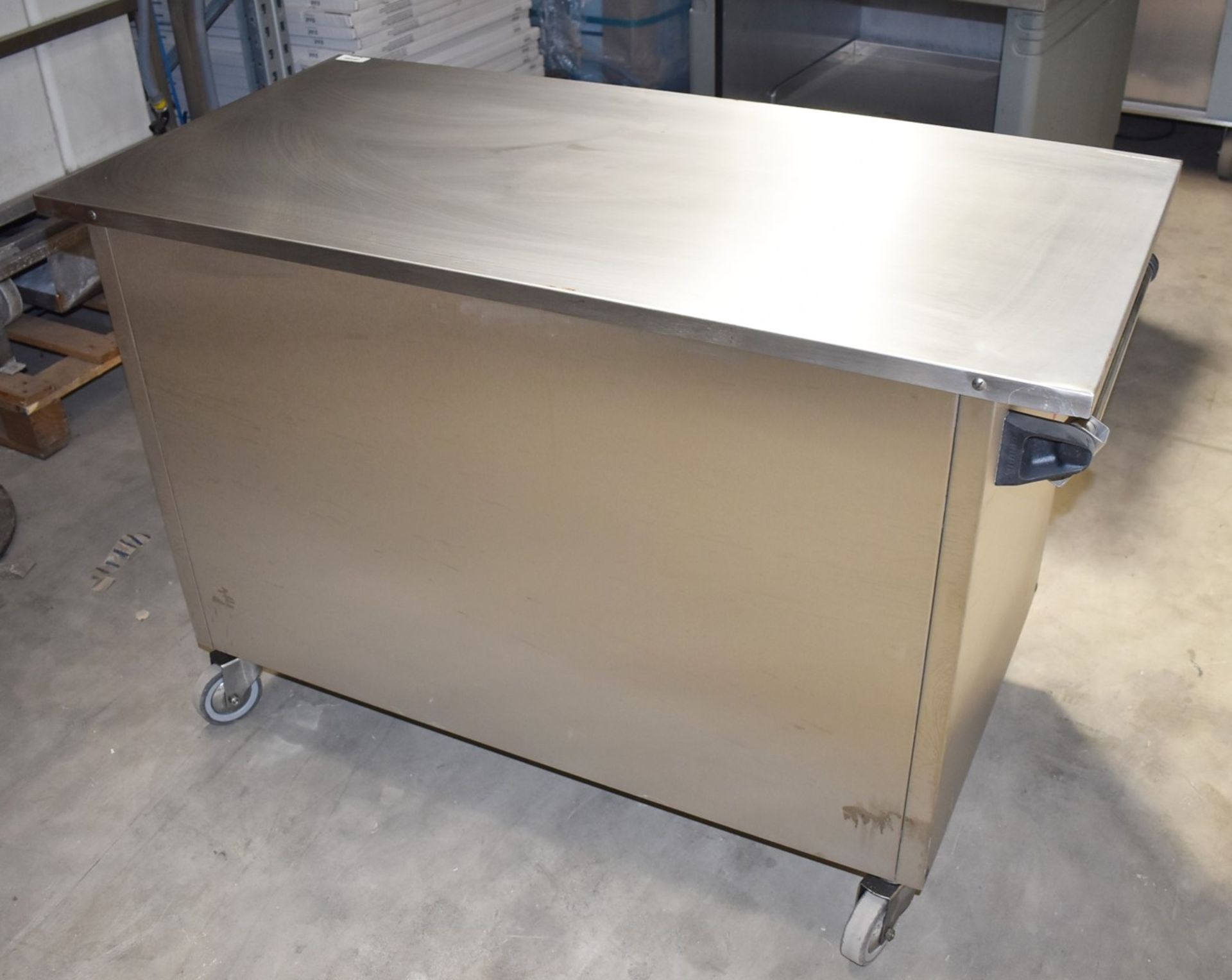 1 x Grundy Maid Mobile Food Warming Unit With Stainless Steel Top and Smoked Glass Doors - Ref JP142 - Image 16 of 16