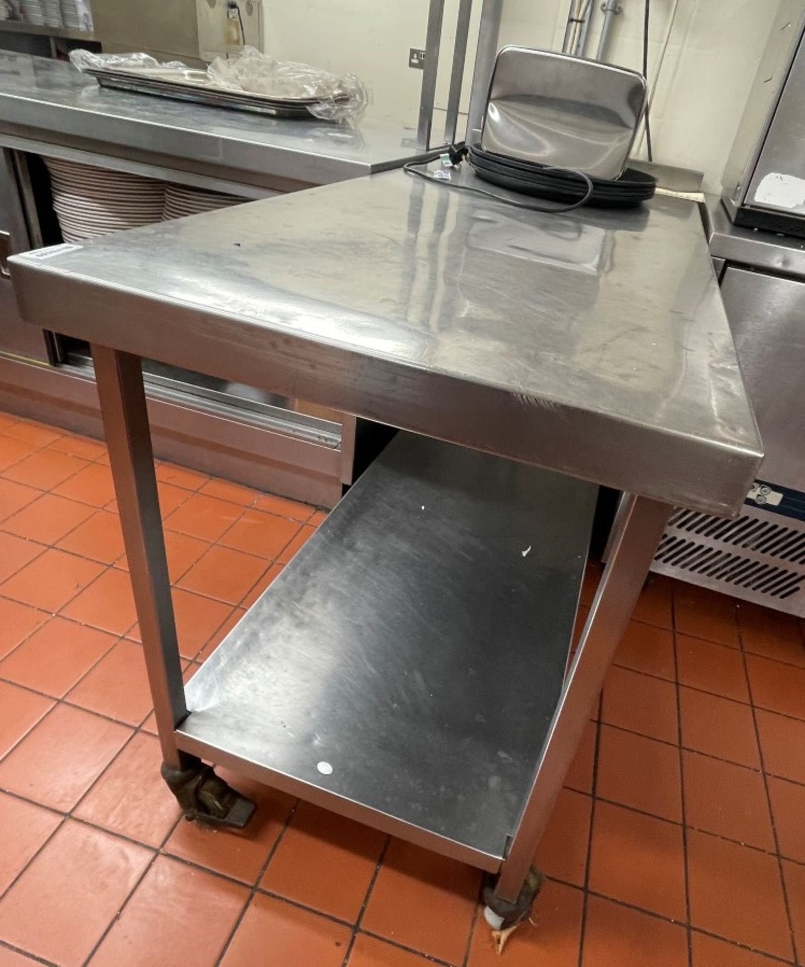 1 x Stainless Steel Prep Table With Undershelf - Dimension: H85 x W140 x D60 cms - Ref: BLVD159 - - Image 3 of 4