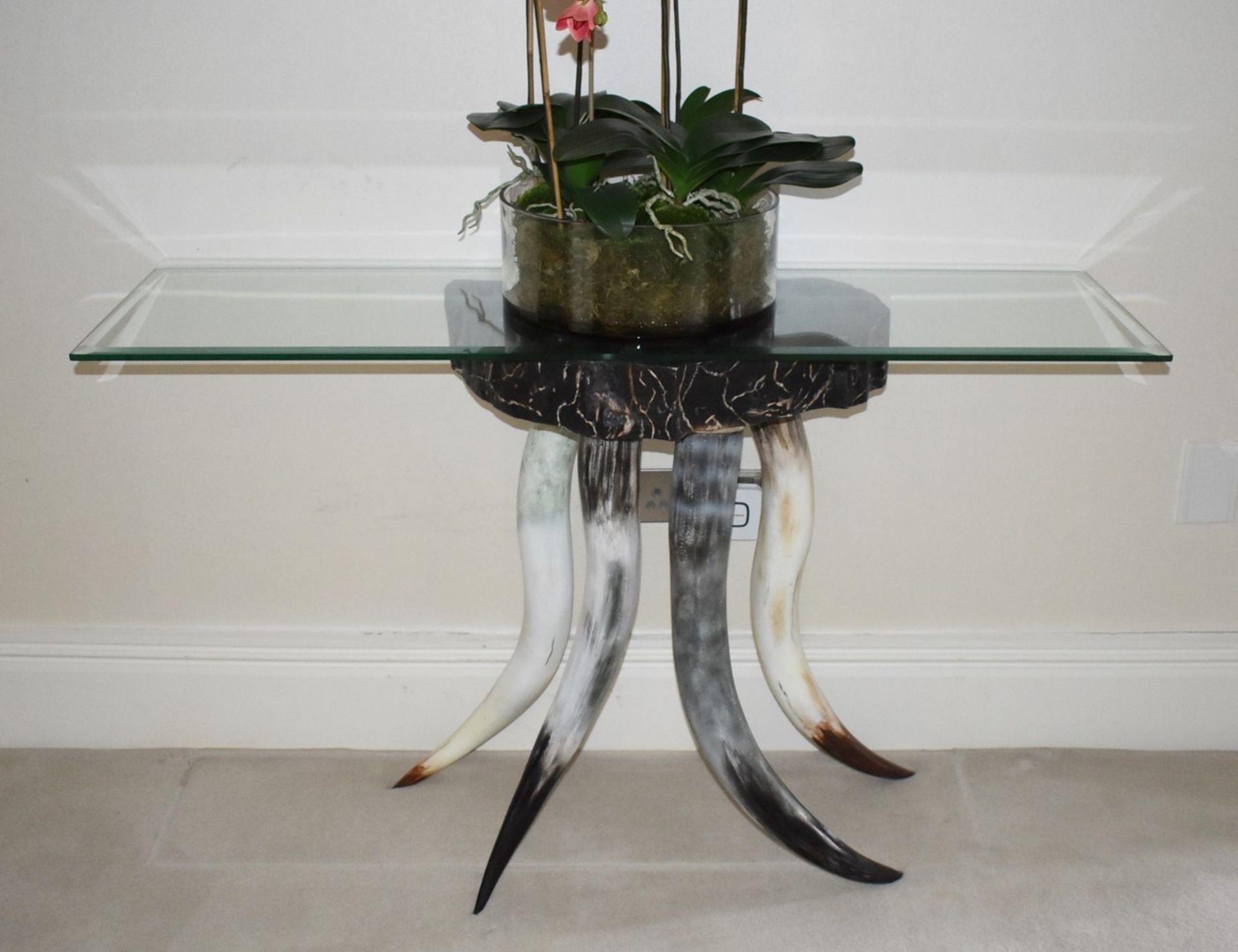 1 x Horn Console Hall Table - Features Painted Carved Horn Legs - RRP £955 - NO VAT ON THE HAMMER! - Image 16 of 16