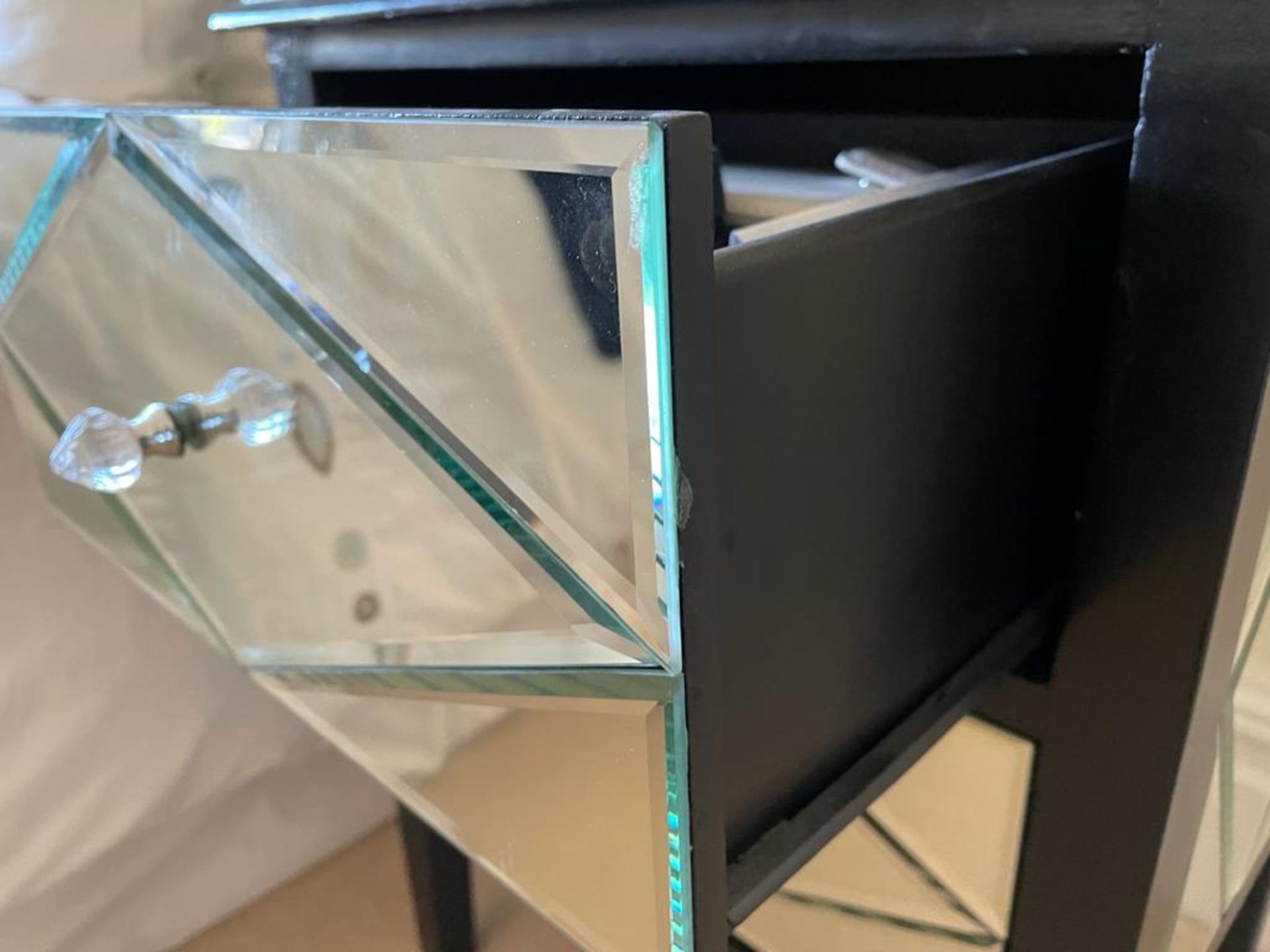 2 x Mirrored Bedside Tables Black Finish - Size: H67 x W51 x D35 cms - NO VAT ON THE HAMMER - - Image 6 of 8