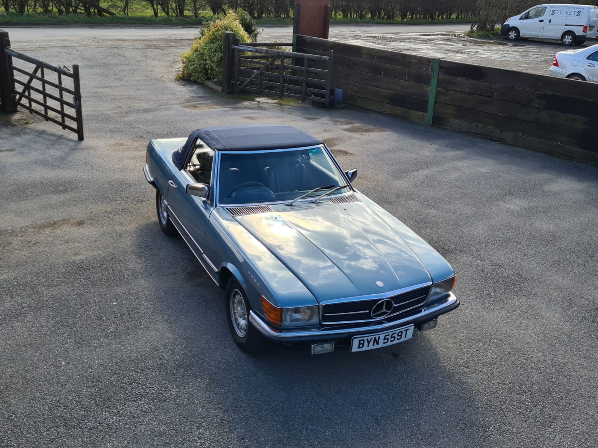 Stunning 1979 Mercedes Benz SL350 V8 With Factory Hardtop - Restored in 2018 - Image 9 of 22