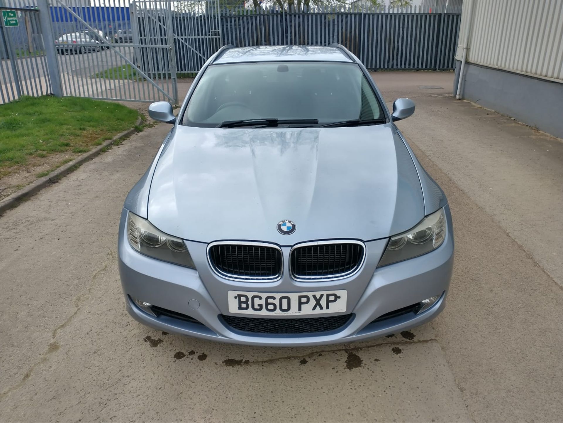 2010 BMW 318D Es 2.0 5Dr Estate - CL505 - NO VAT ON THE HAMMER - Location: Corby - Image 7 of 18