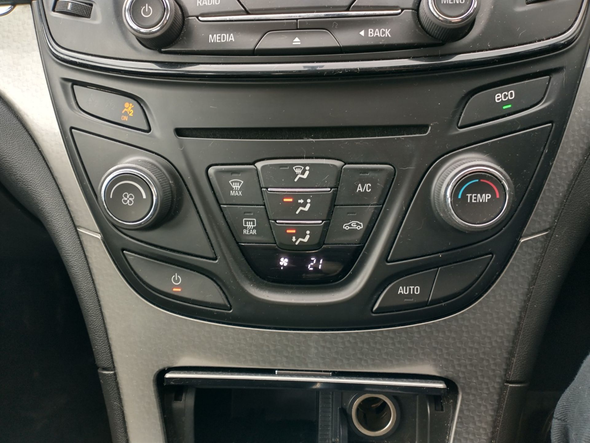 2014 Vauxhall Insignia 2.0 CDTI Design Nav 5 Door Hatchback - CL505 - NO VAT ON THE HAMMER - - Image 12 of 13