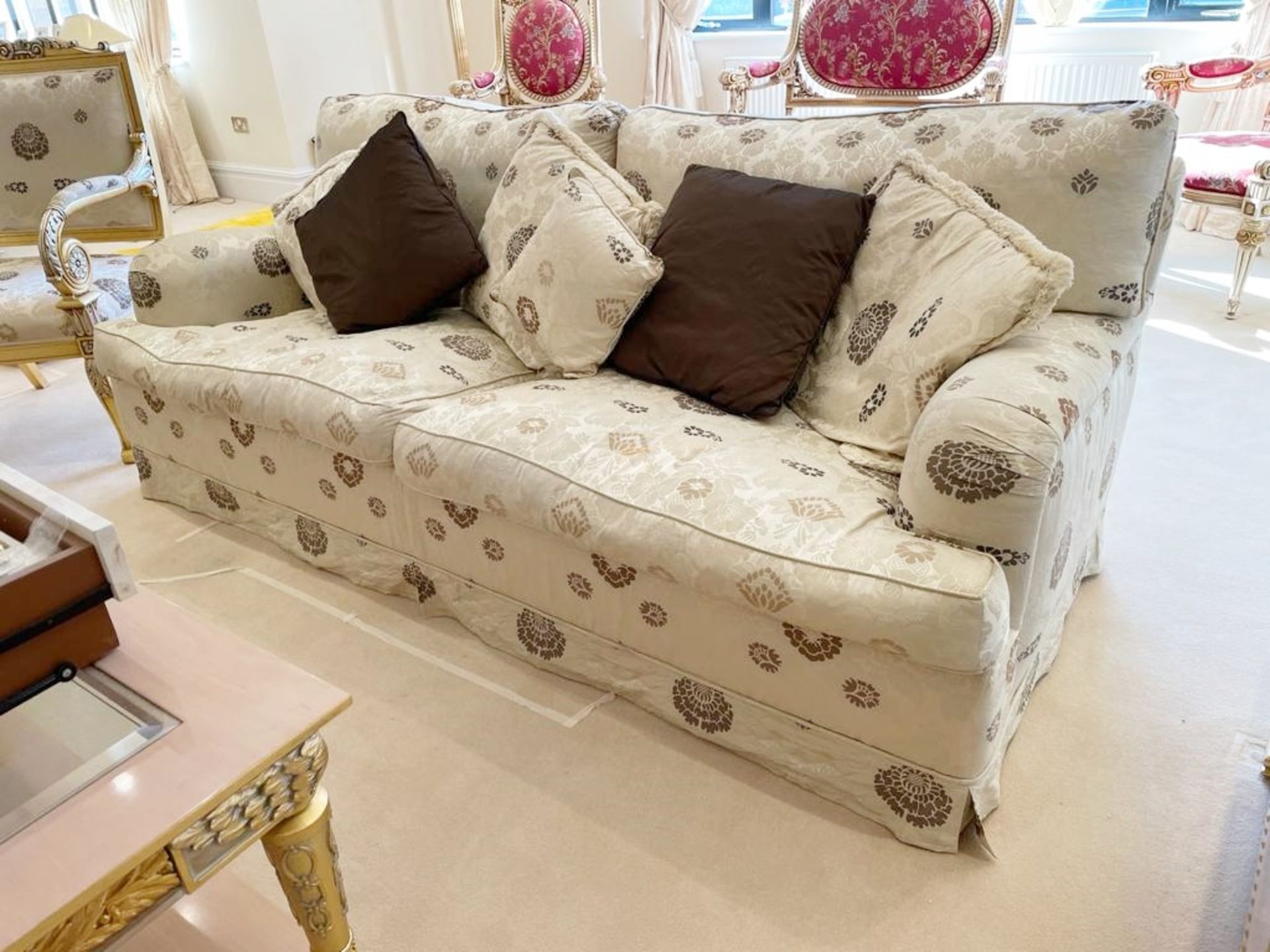 1 x Voluptuous Two Seater Sofa With Removable Bespoke Fabric Covers and Scatter Cushions - NO VAT ON - Image 3 of 15