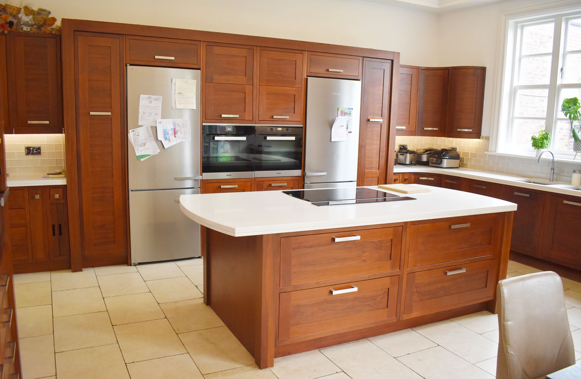 1 x Bespoke Contemporary Fitted Kitchen With Appliances - Features Solid Walnut Doors - NO VAT!