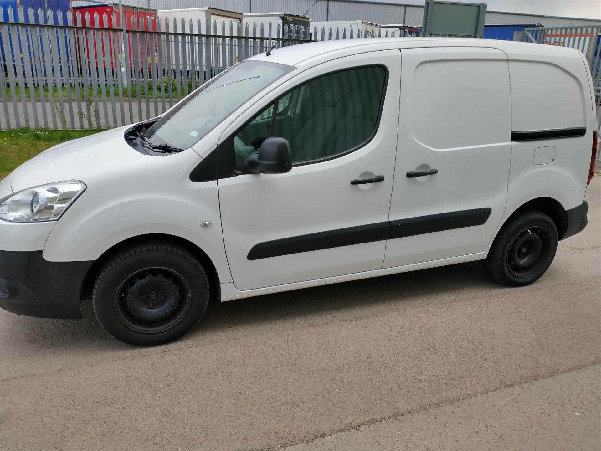 2015 Peugeot Partner Panel Van - CL505 - Location: Corby - Image 10 of 15