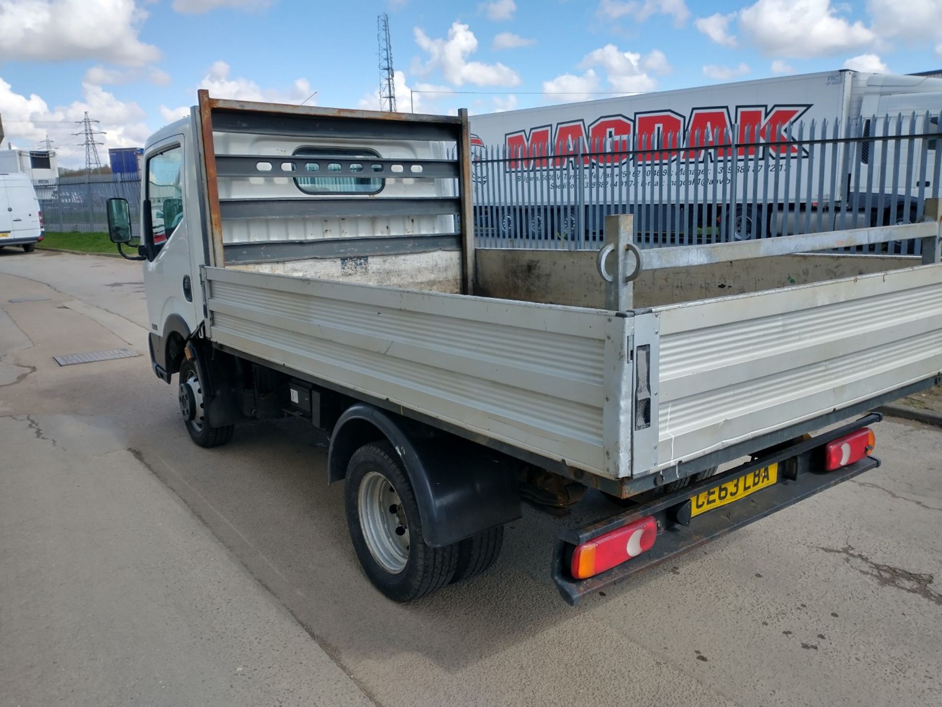 2013 Nissan Cabster 2.5 DCI 35.14 Dropside Truck - CL505 - Location: Corby, - Image 7 of 13