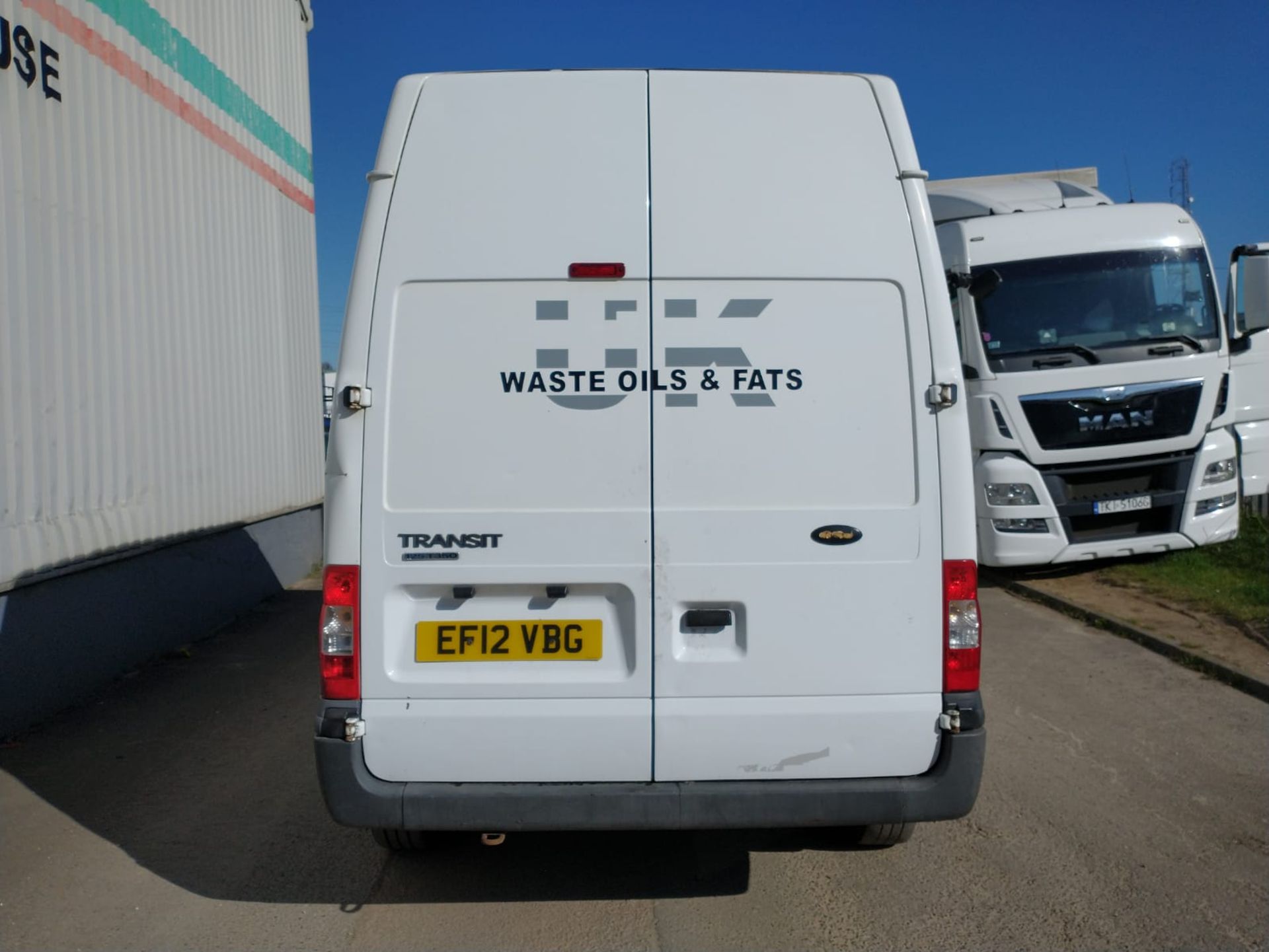 2012 Ford Transit Panel Van 2.2 5dr Medium Roof Panel Van - CL505 - Location: Corby - Image 2 of 13