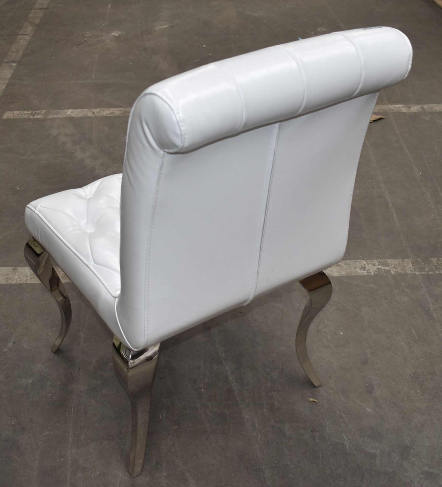 1 x Elegant White Leather Studded Bedroom Chair With Scroll Back and Chrome Legs - CL999 - Ref - Image 2 of 6