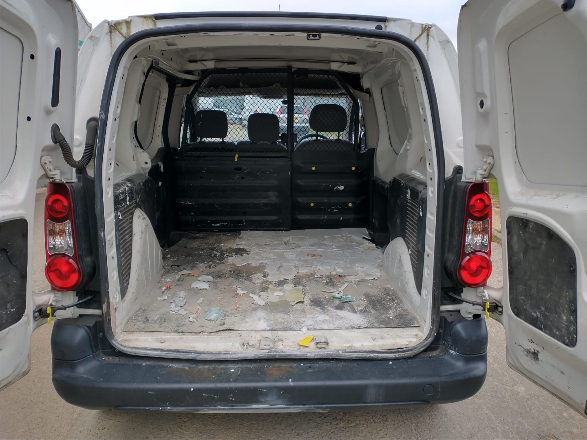 2015 Peugeot Partner Panel Van - CL505 - Location: Corby - Image 4 of 15