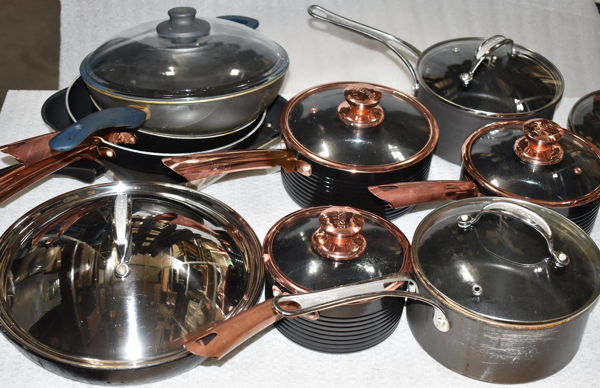 12 x Various Cooking Pans - Brands Include Jamie Oliver and Tower - Ref JP520 WH2 - NO VAT ON THE - Image 3 of 13