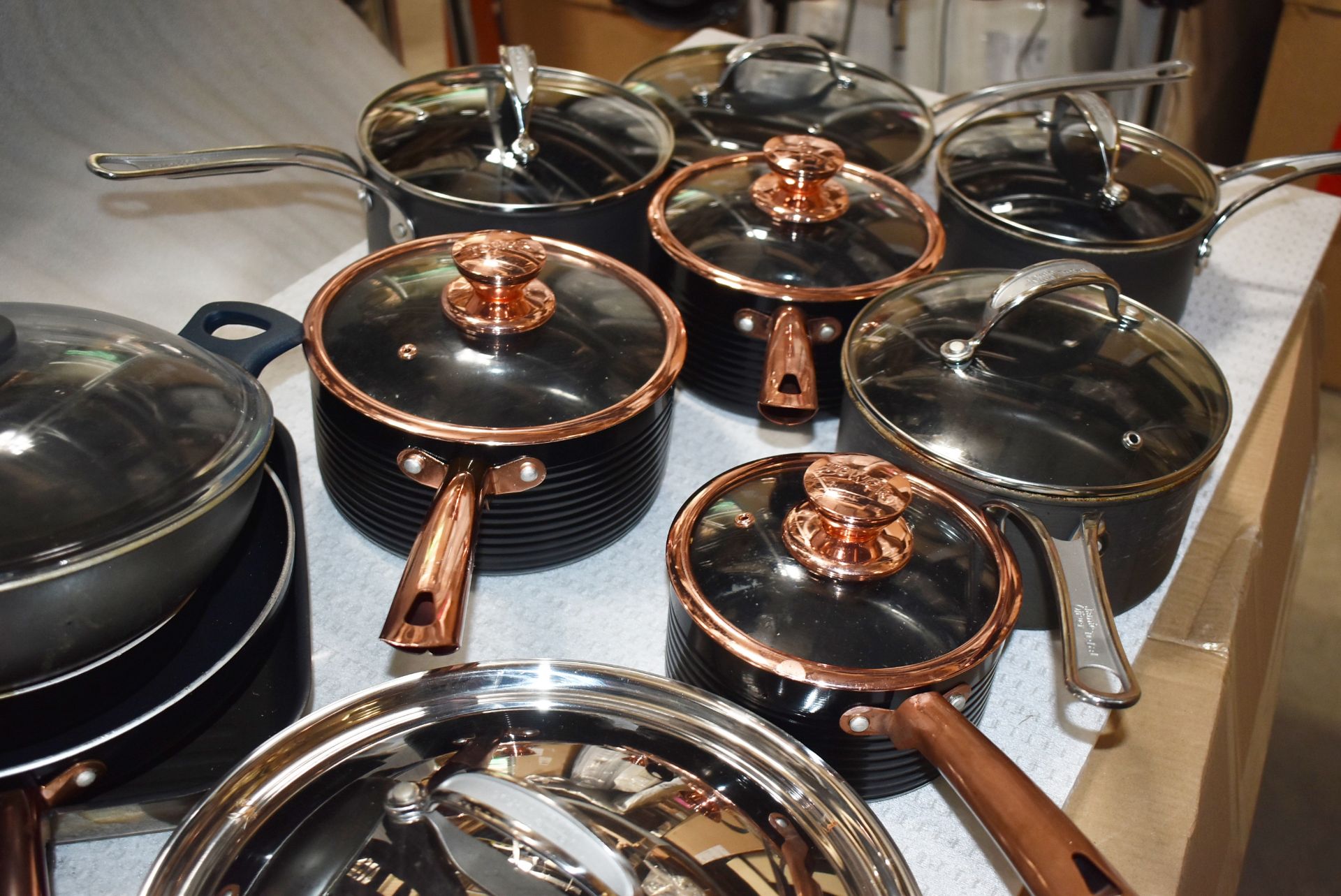 12 x Various Cooking Pans - Brands Include Jamie Oliver and Tower - Ref JP520 WH2 - NO VAT ON THE - Image 13 of 13