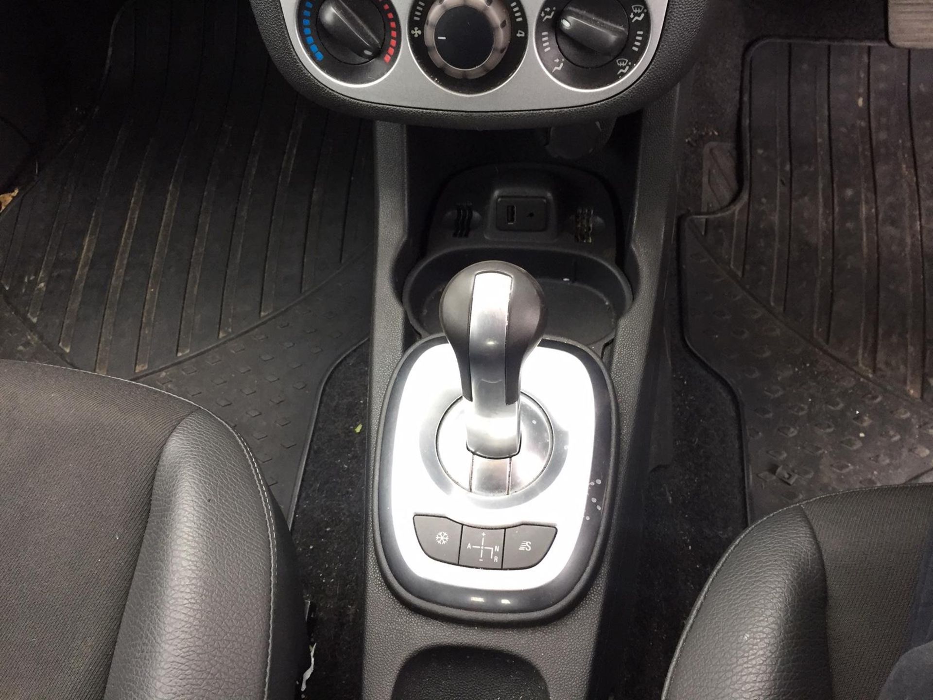 2012 Vauxhall Corsa 1.2 Active Ac S-Automatic 5 Door Hatchback - CL505 - NO VAT ON THE HAMMER - Loca - Image 4 of 14