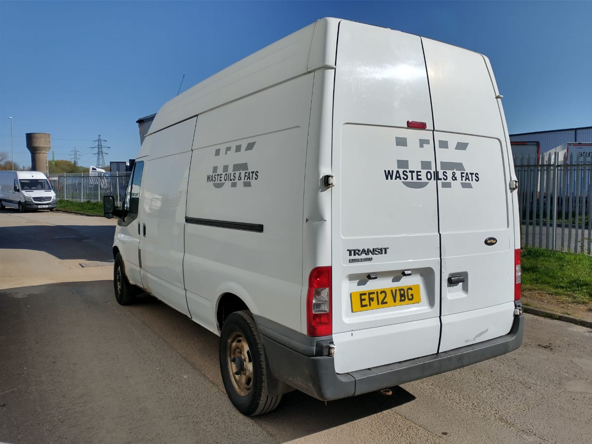 2012 Ford Transit Panel Van 2.2 5dr Medium Roof Panel Van - CL505 - Location: Corby - Image 3 of 13