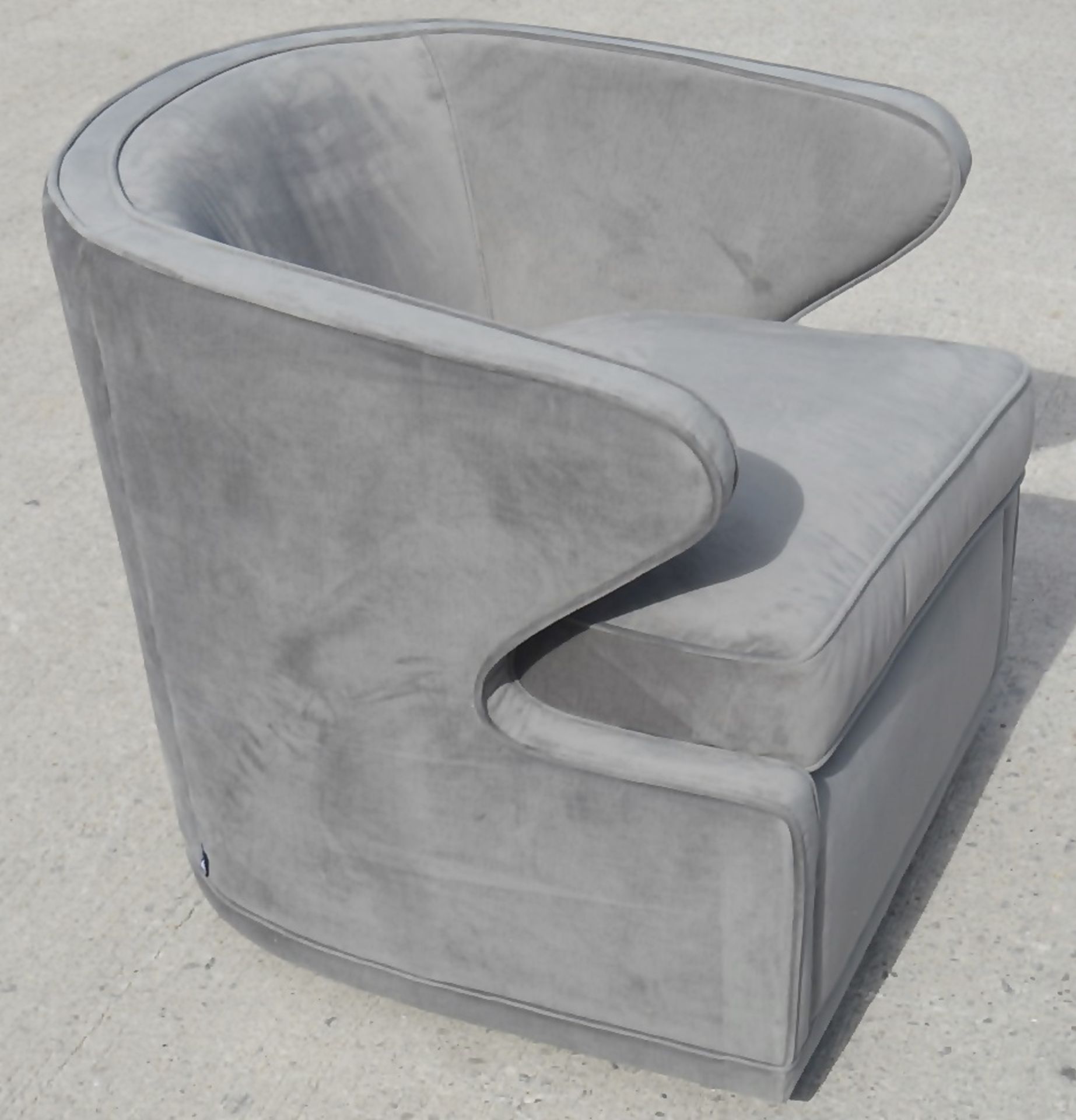 1 x EICHHOLTZ 'Dorset' Velvet Upholstered Chair In Granite Grey With Swivel Base - Ref: 5836384(B)/ - Image 8 of 13